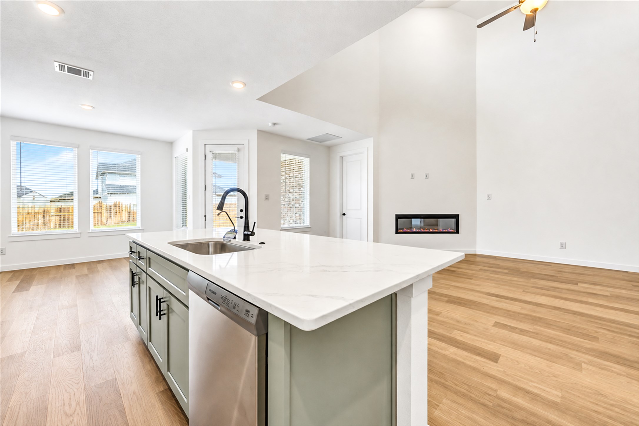 2305 Poseidon Street, League City, TX 77573