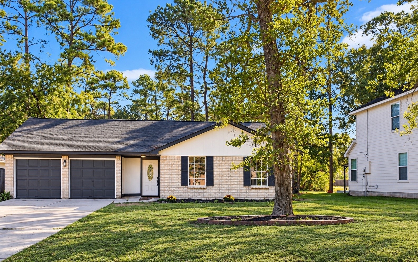 An angle of the exterior of the home!