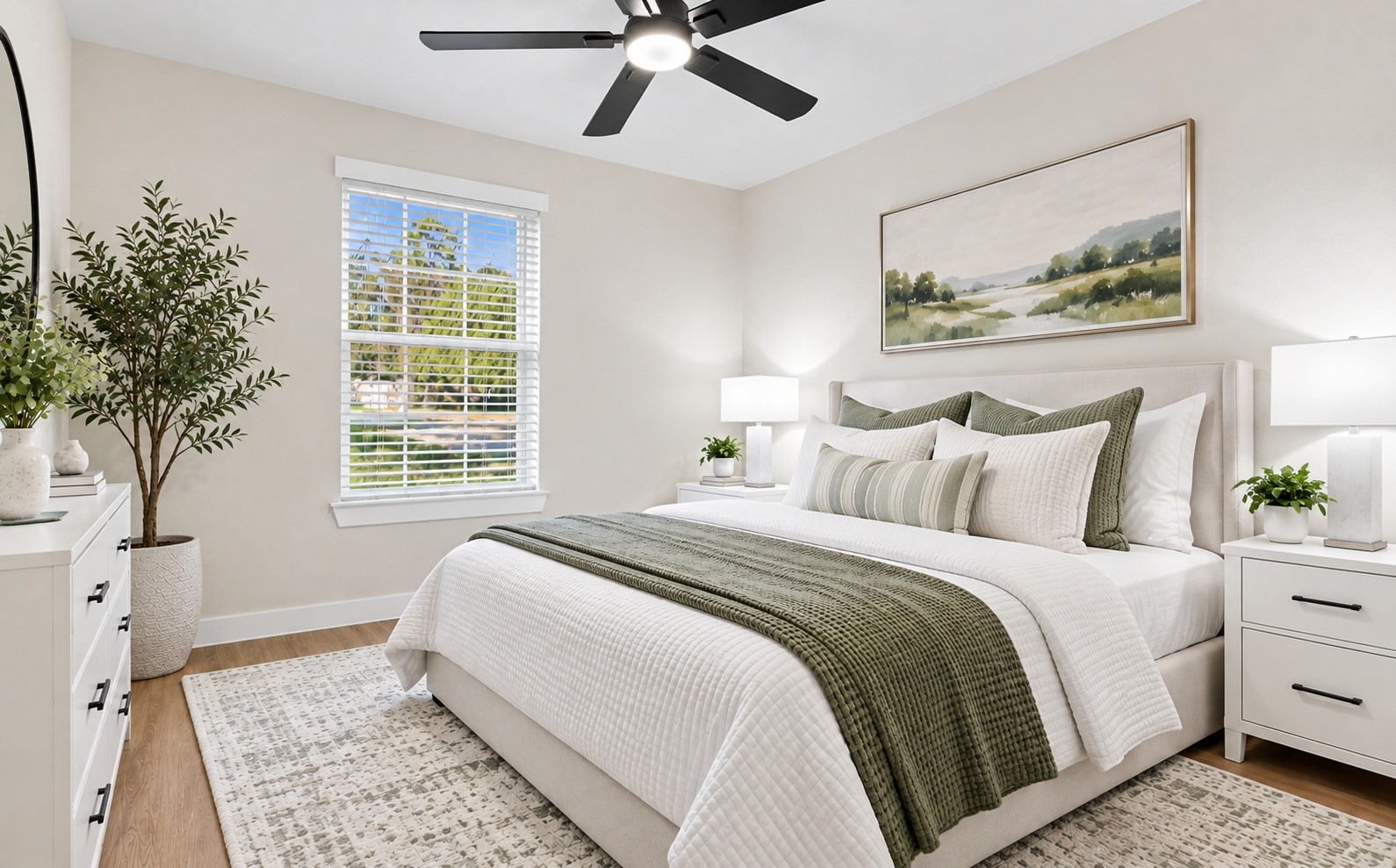 The secondary bedroom!
*This photo has been virtually staged*