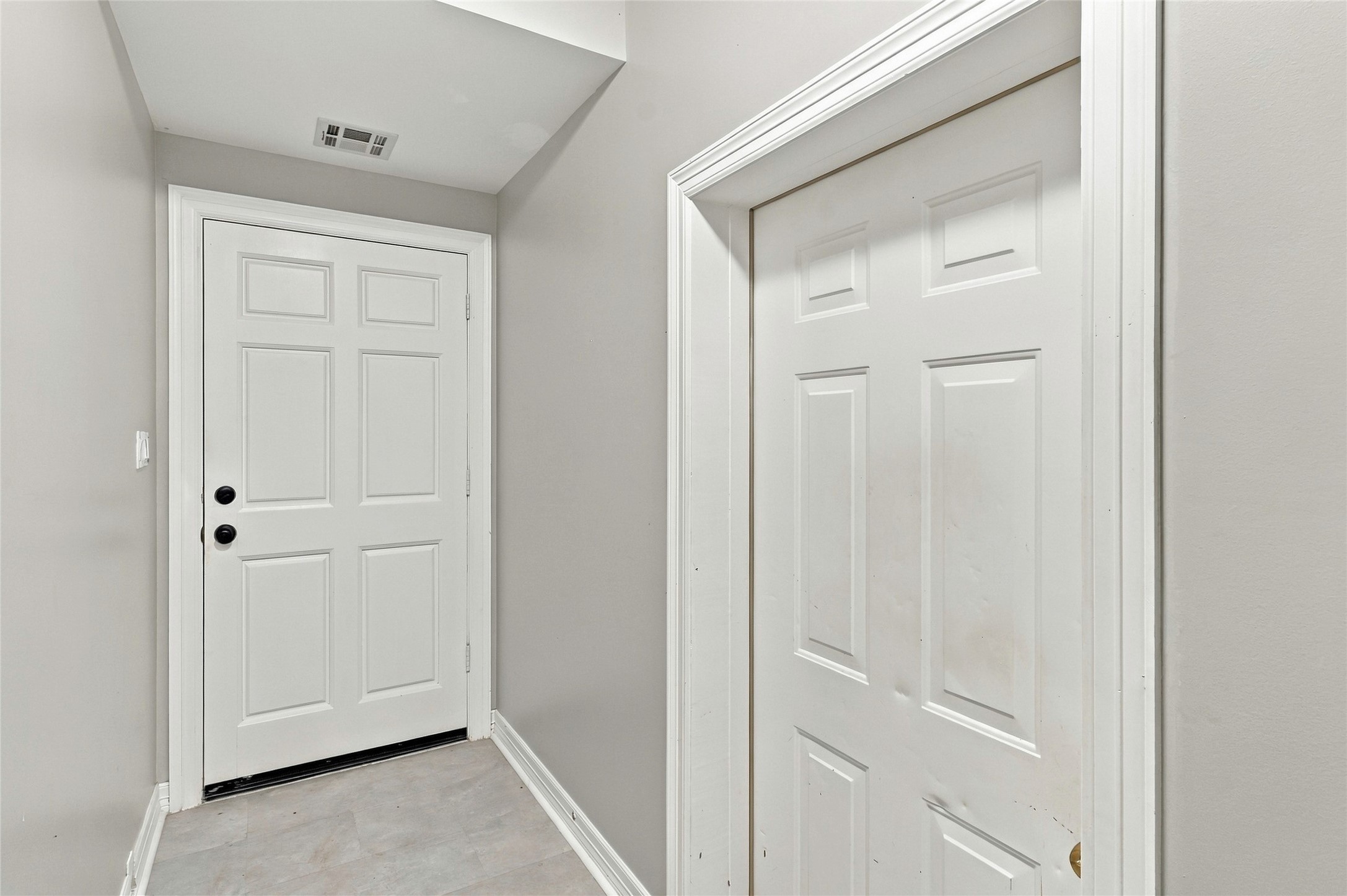 8714 Holly Hills Drive, Tomball, TX 77375