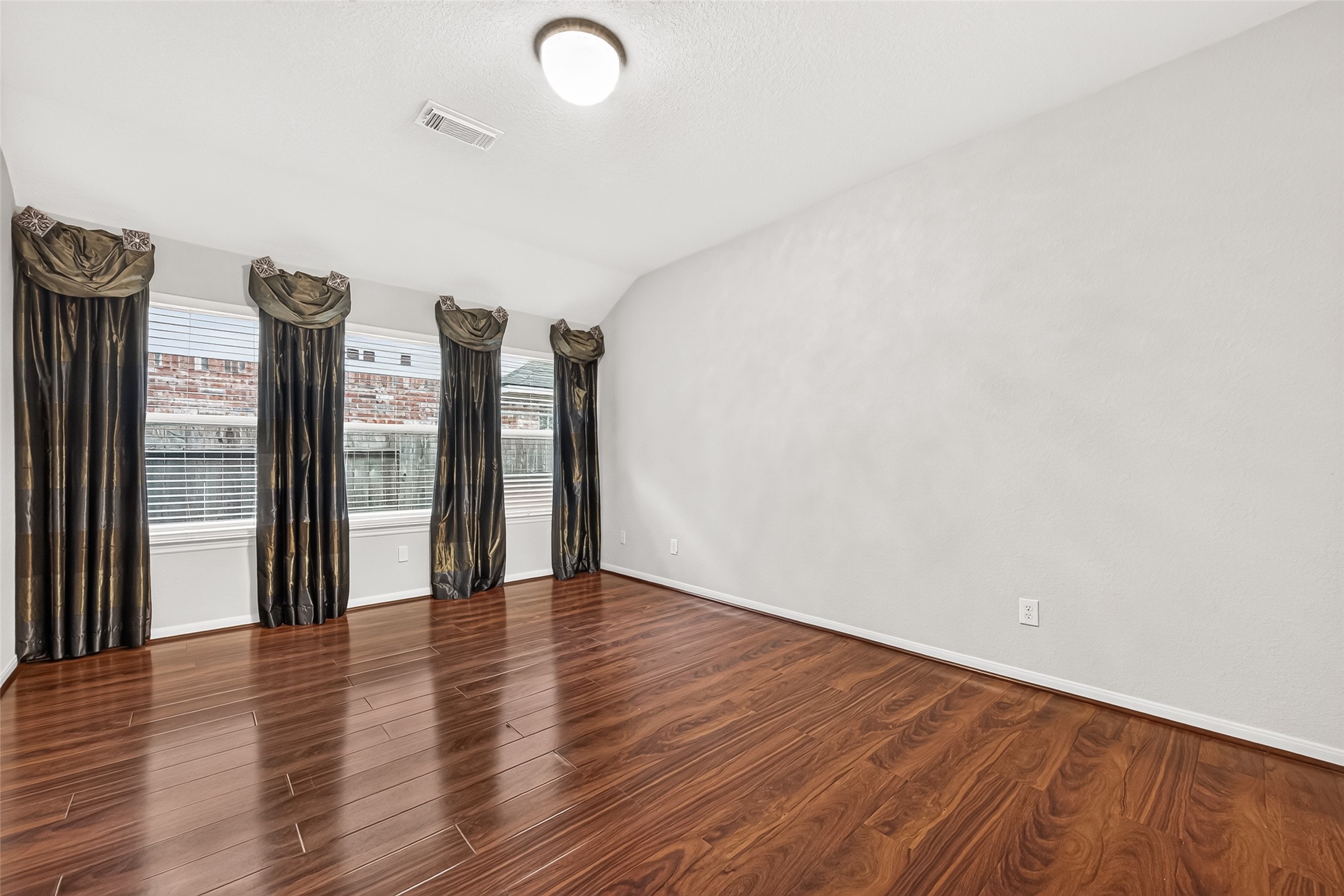 7519 TRAIL HOLLOW, Missouri City, TX 77459
