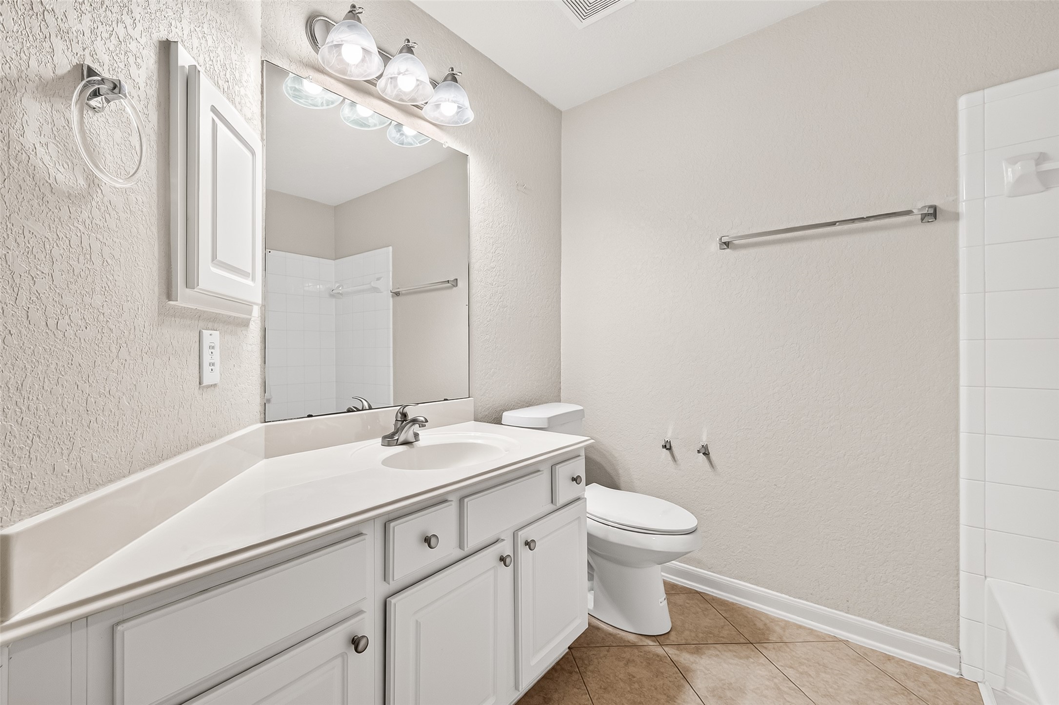 7519 TRAIL HOLLOW, Missouri City, TX 77459