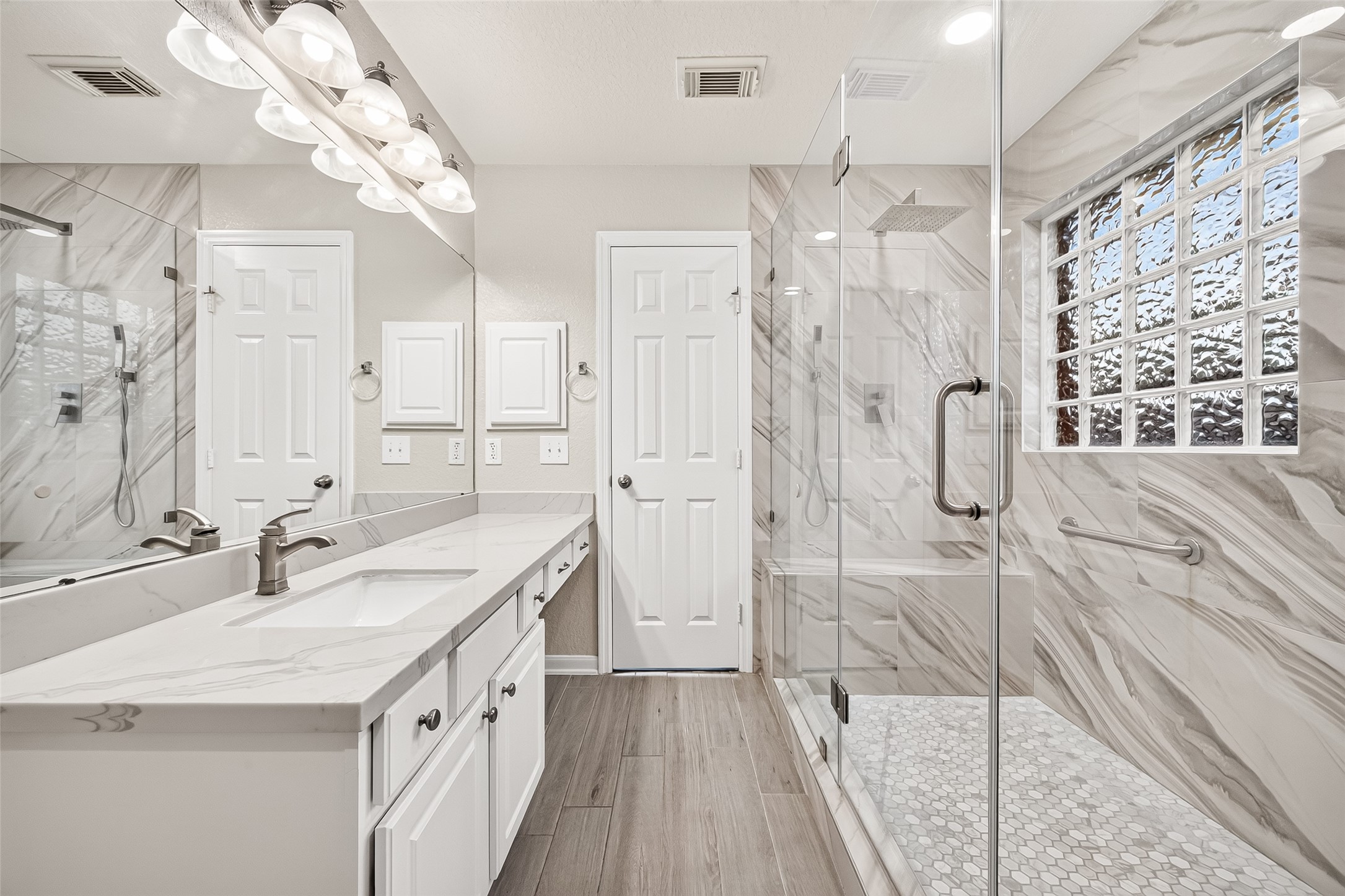 7519 TRAIL HOLLOW, Missouri City, TX 77459