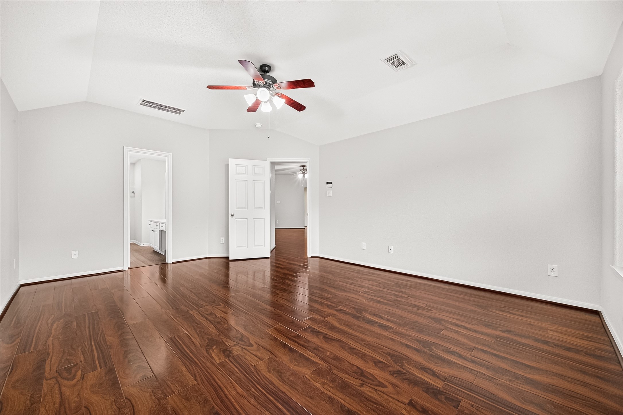 7519 TRAIL HOLLOW, Missouri City, TX 77459