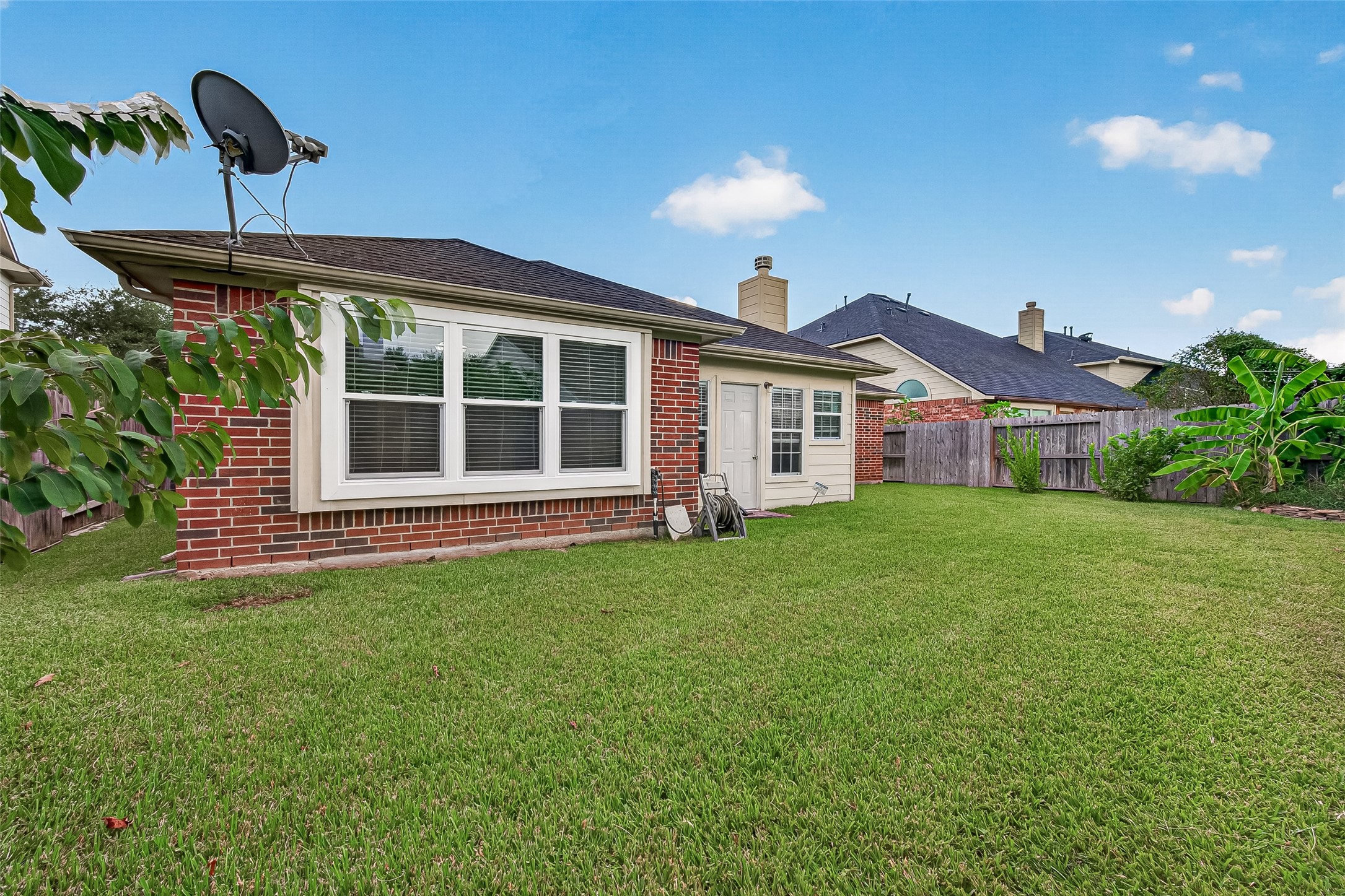 7519 TRAIL HOLLOW, Missouri City, TX 77459
