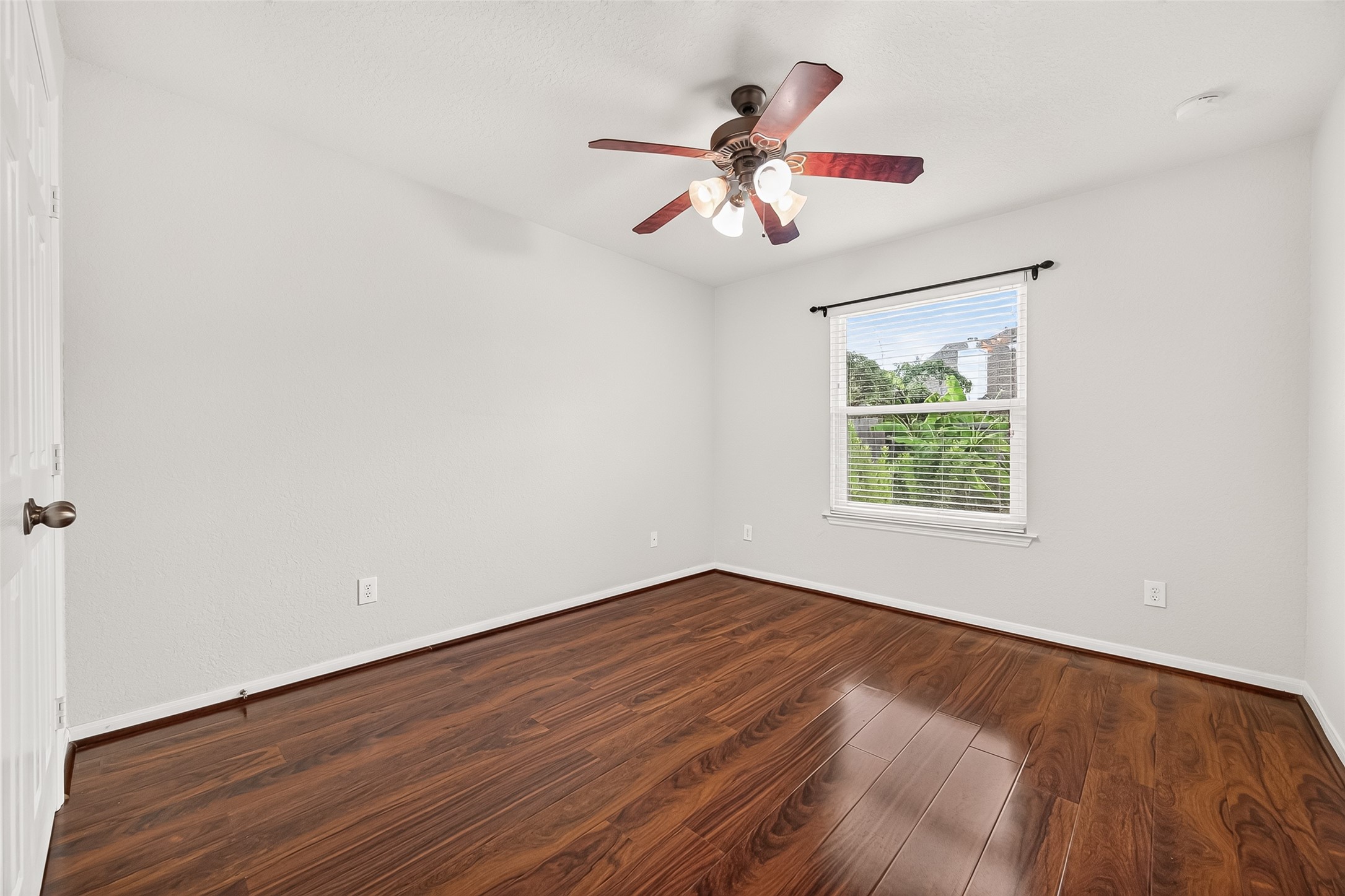 7519 TRAIL HOLLOW, Missouri City, TX 77459