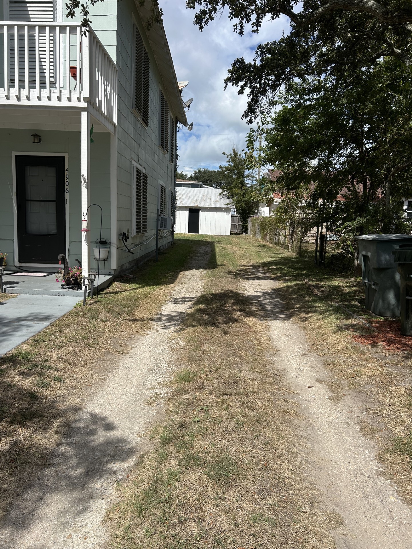 4906 Avenue P 1/2, Galveston, TX 77551