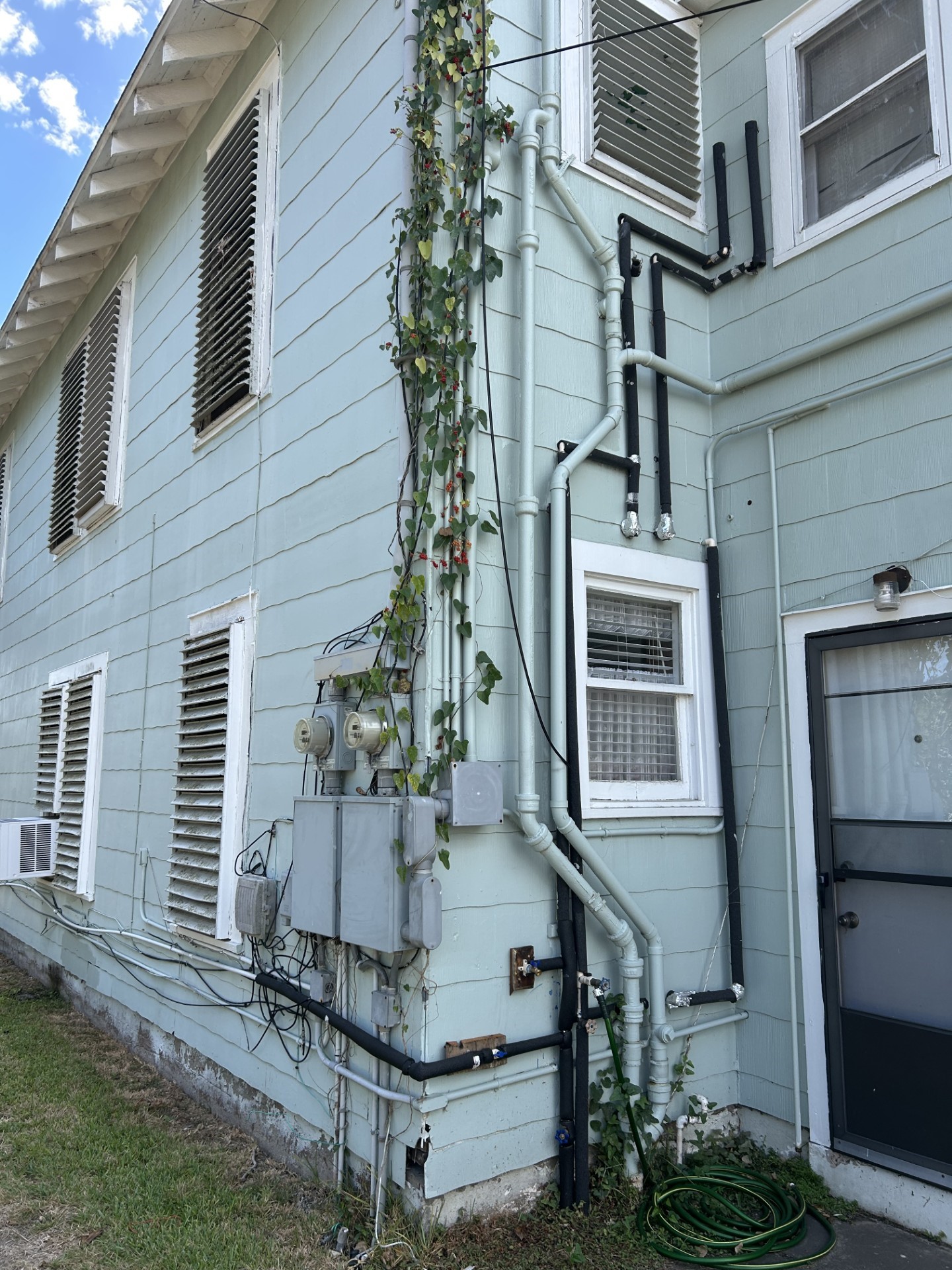 4906 Avenue P 1/2, Galveston, TX 77551