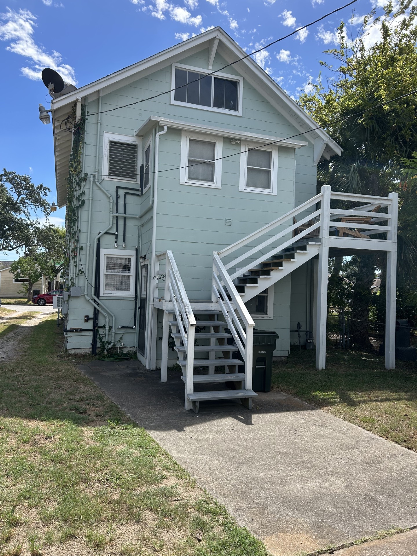 4906 Avenue P 1/2, Galveston, TX 77551