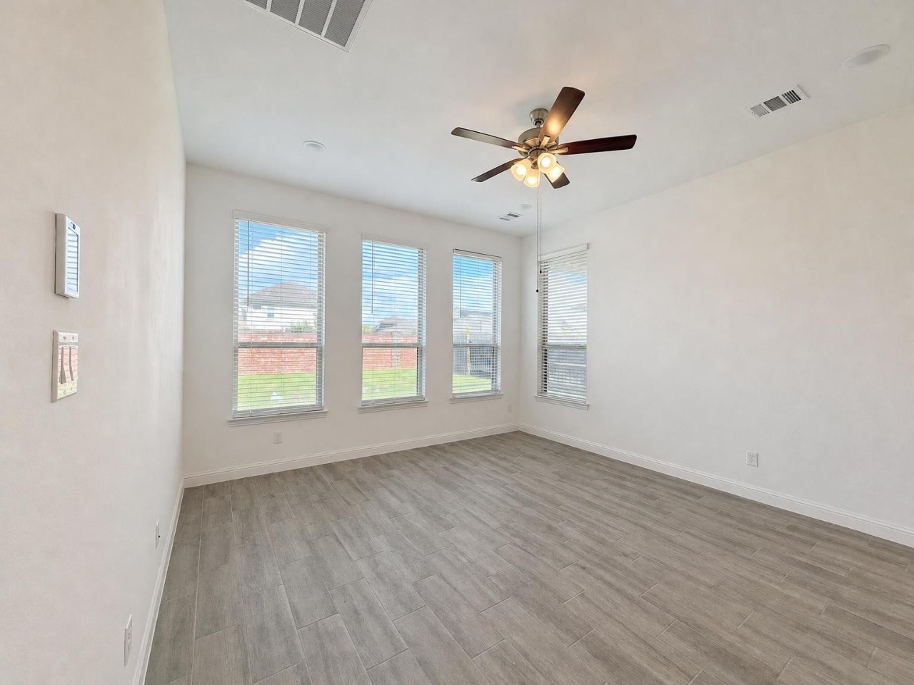 Beautiful 10 foot ceilings on the first floor.