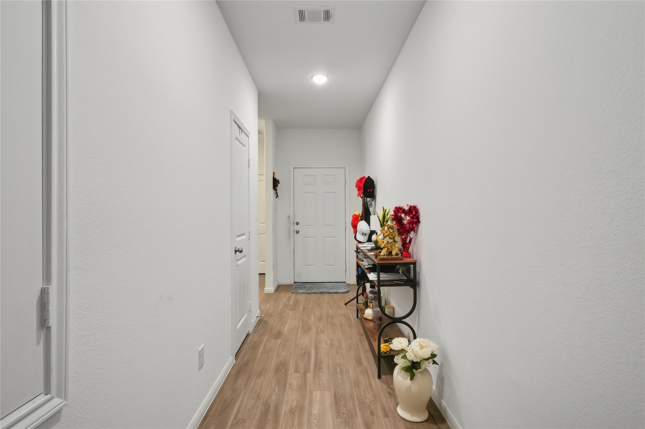 335 Appaloosa Drive, Alvin, TX 77511