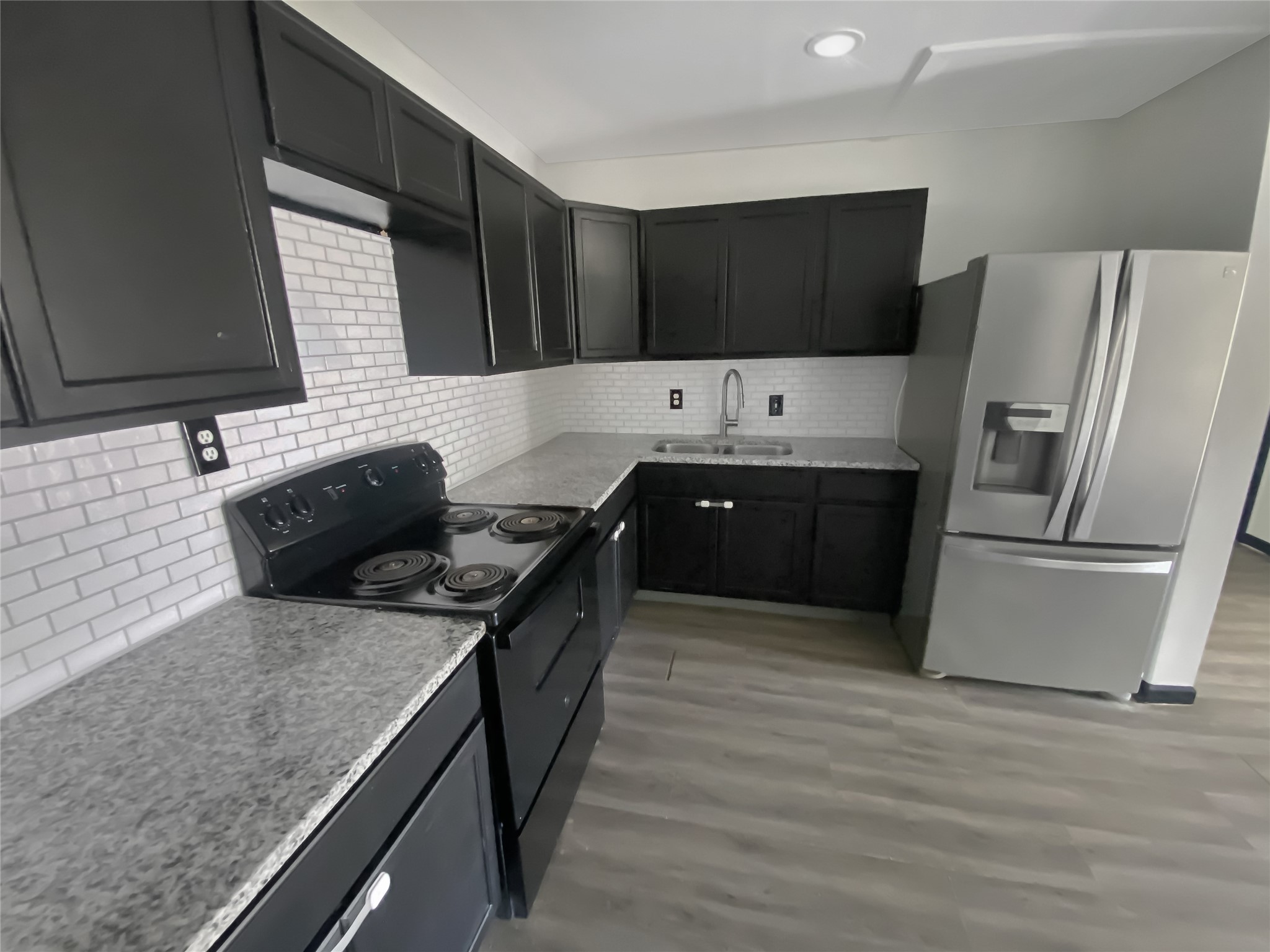 1201 Fm-517, Dickinson, TX 77539