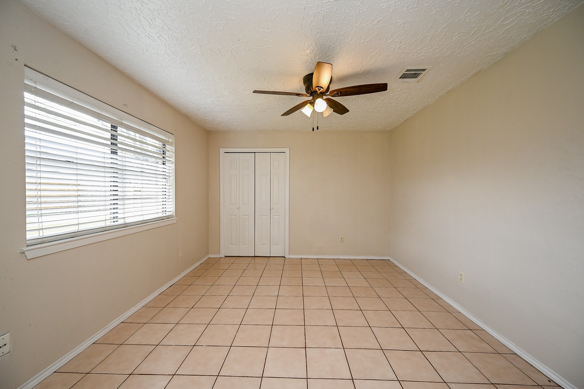 7407 W Fuqua Drive, Houston, TX 77489