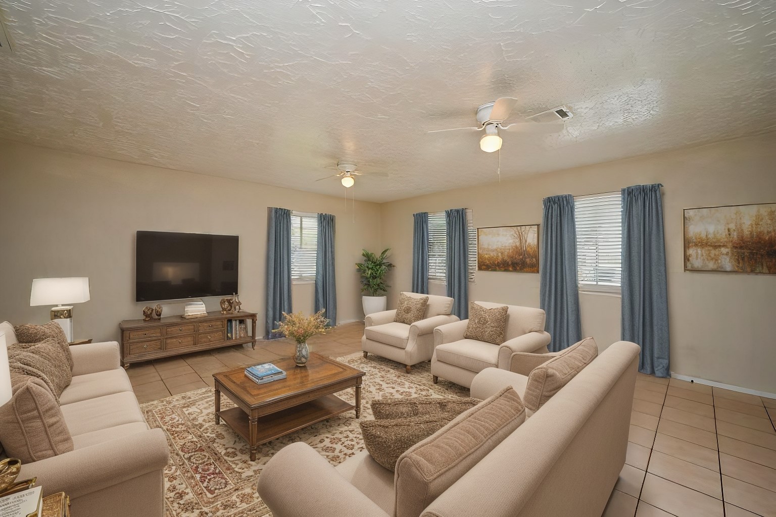 Virtually staged extra large room