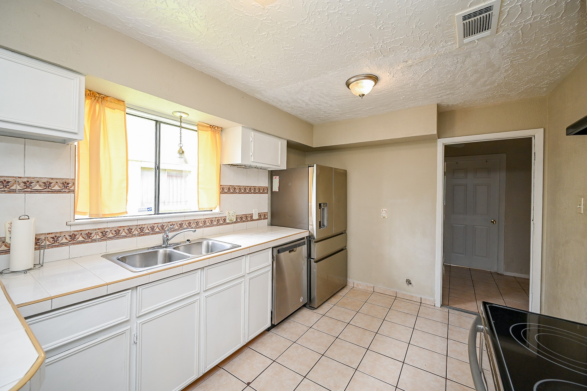 7407 W Fuqua Drive, Houston, TX 77489