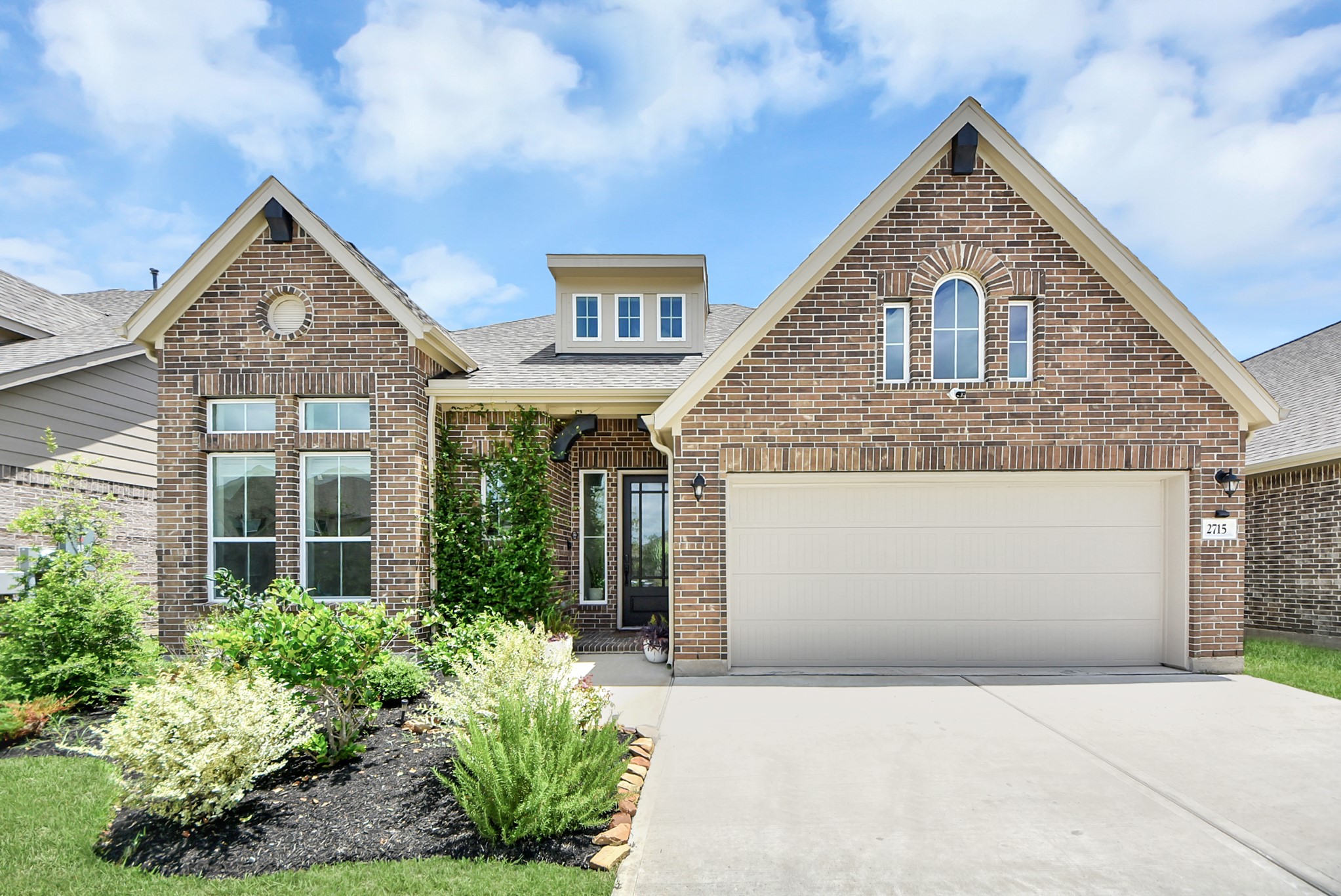 2715 Bisbee Road, League City, TX 77573