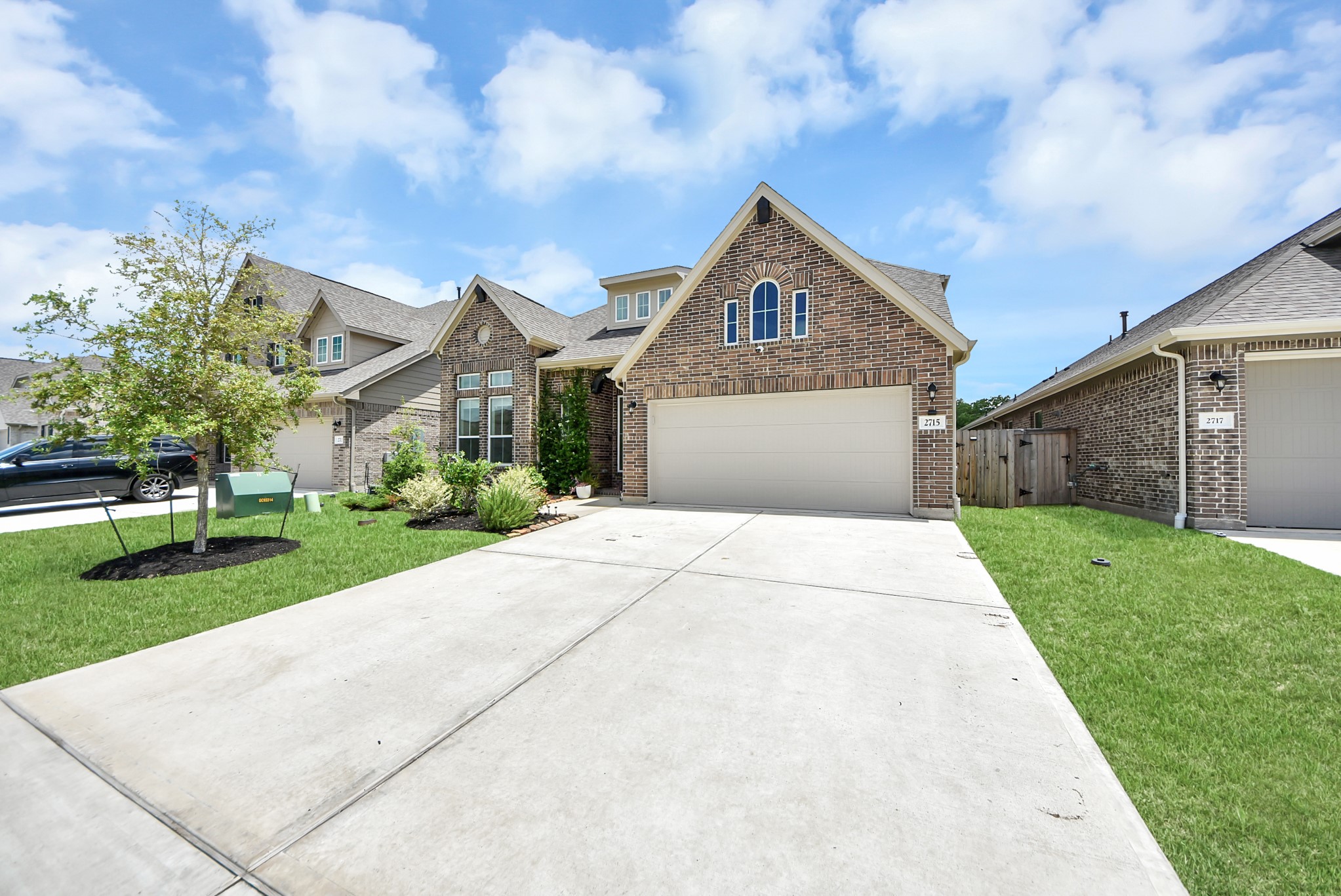 2715 Bisbee Road, League City, TX 77573