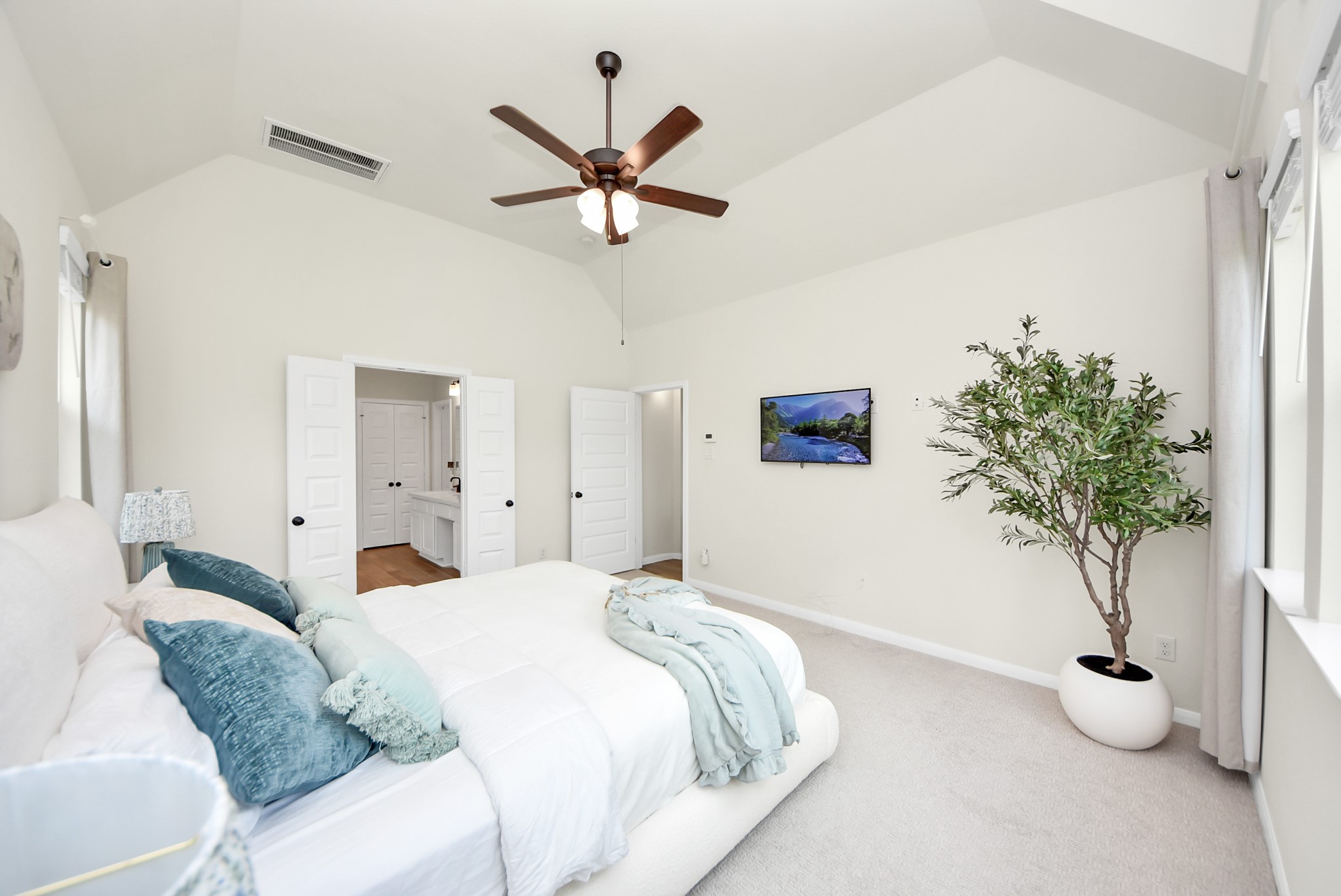 2715 Bisbee Road, League City, TX 77573
