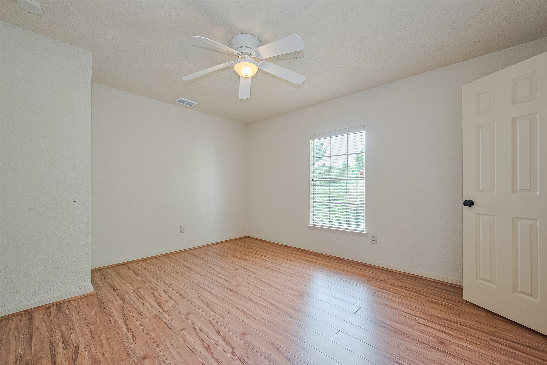 Secondary bedroom on 2/F