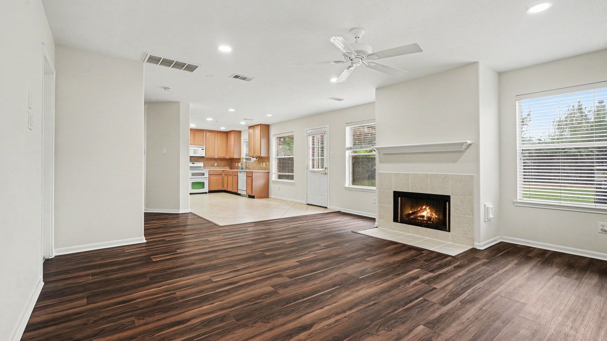 3014 Misty Isle Court, Dickinson, TX 77539