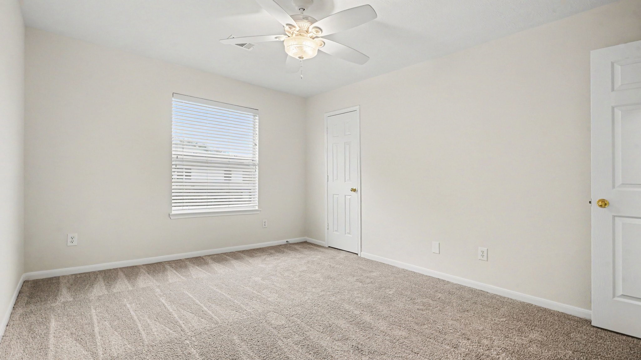 Additional bedroom