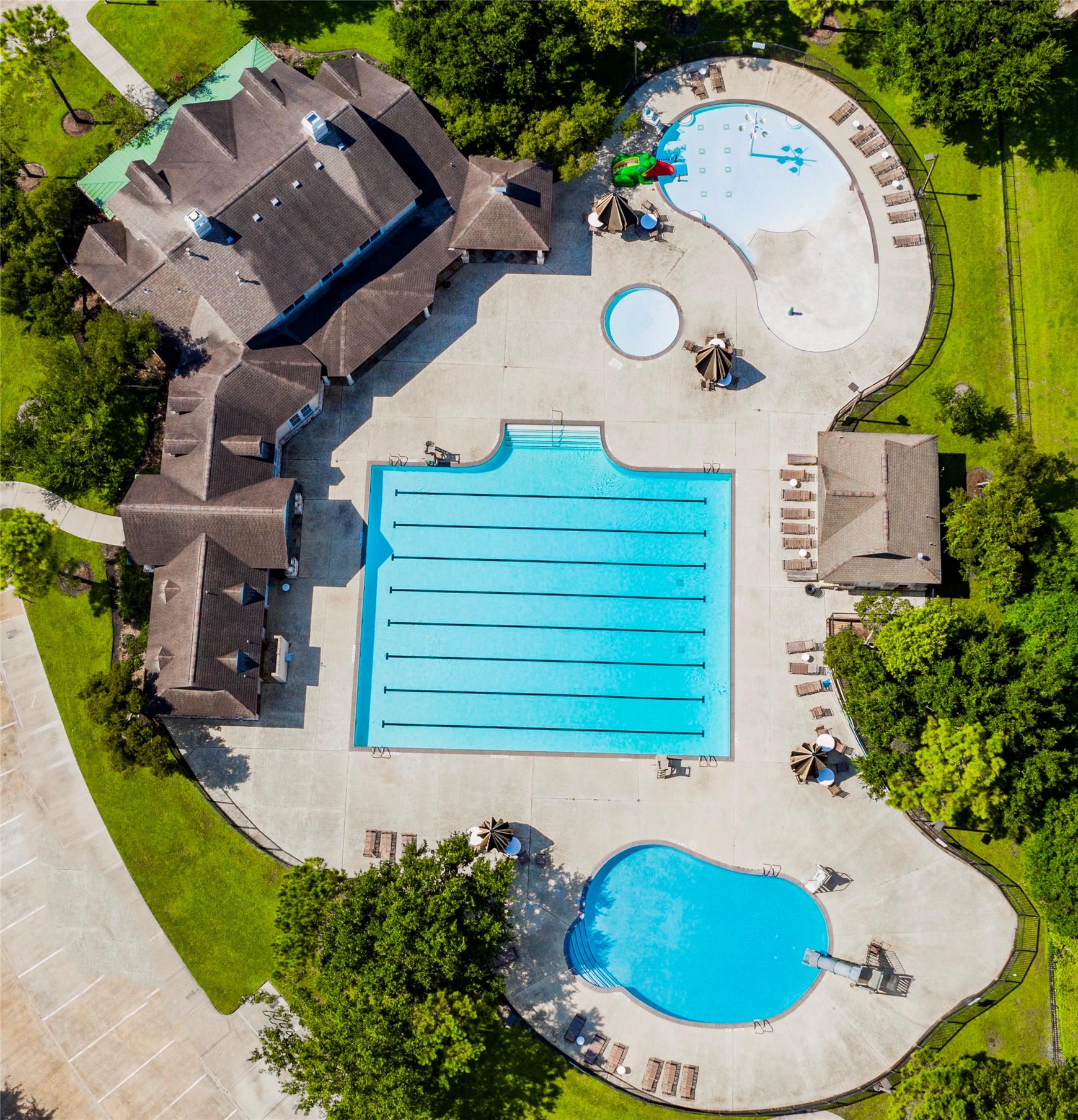 Magnolia Creek Community Pool and Rec Center