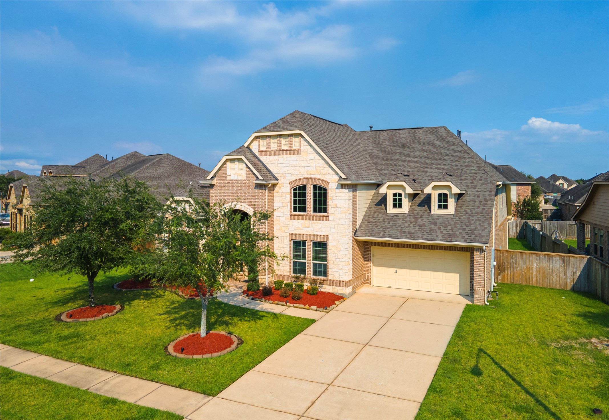Magnolia Creek is zoned to the top-rated Clear Creek ISD schools, notably Gilmore Elementary.