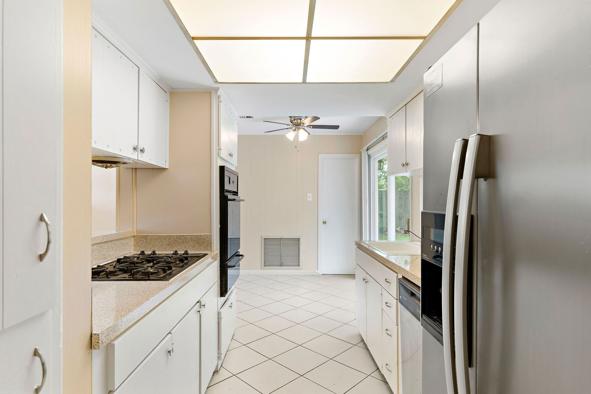 5522 Ariel Street, Houston, TX 77096