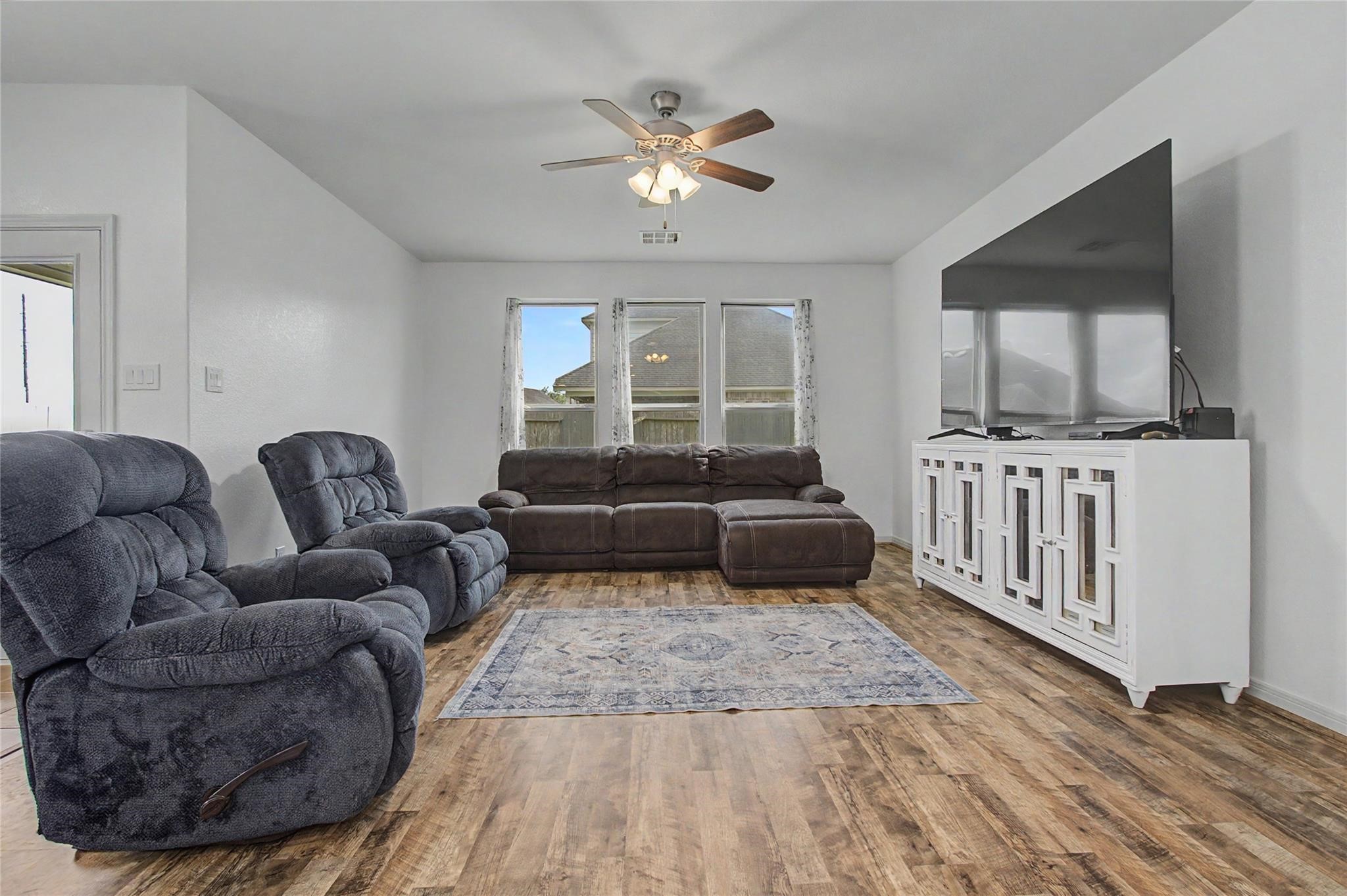 30205 Willow Chase Lane, Brookshire, TX 77423