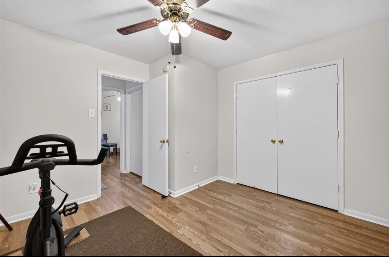11719 Fossil Rock Lane, Houston, TX 77034