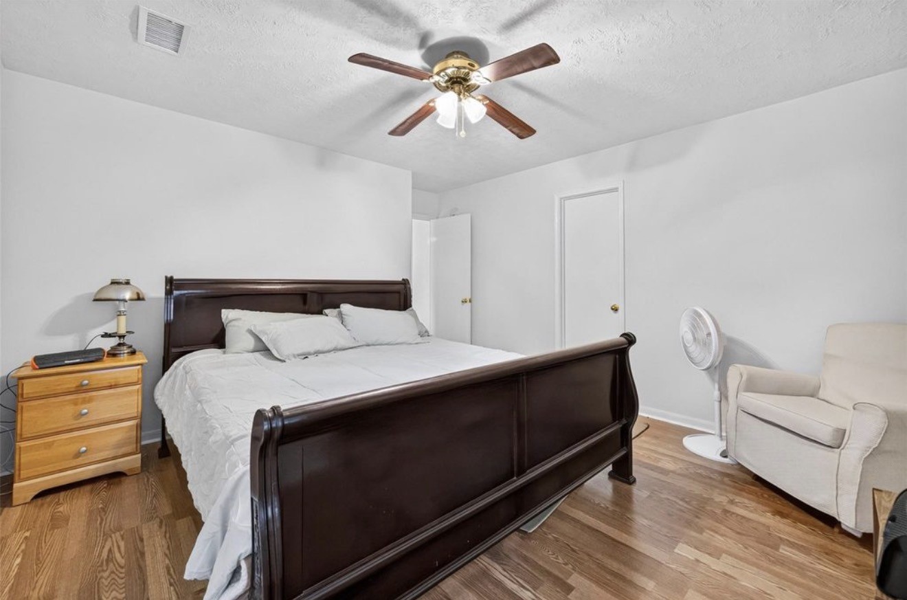 11719 Fossil Rock Lane, Houston, TX 77034 11719 Fossil Rock Lane, Houston, TX 77034