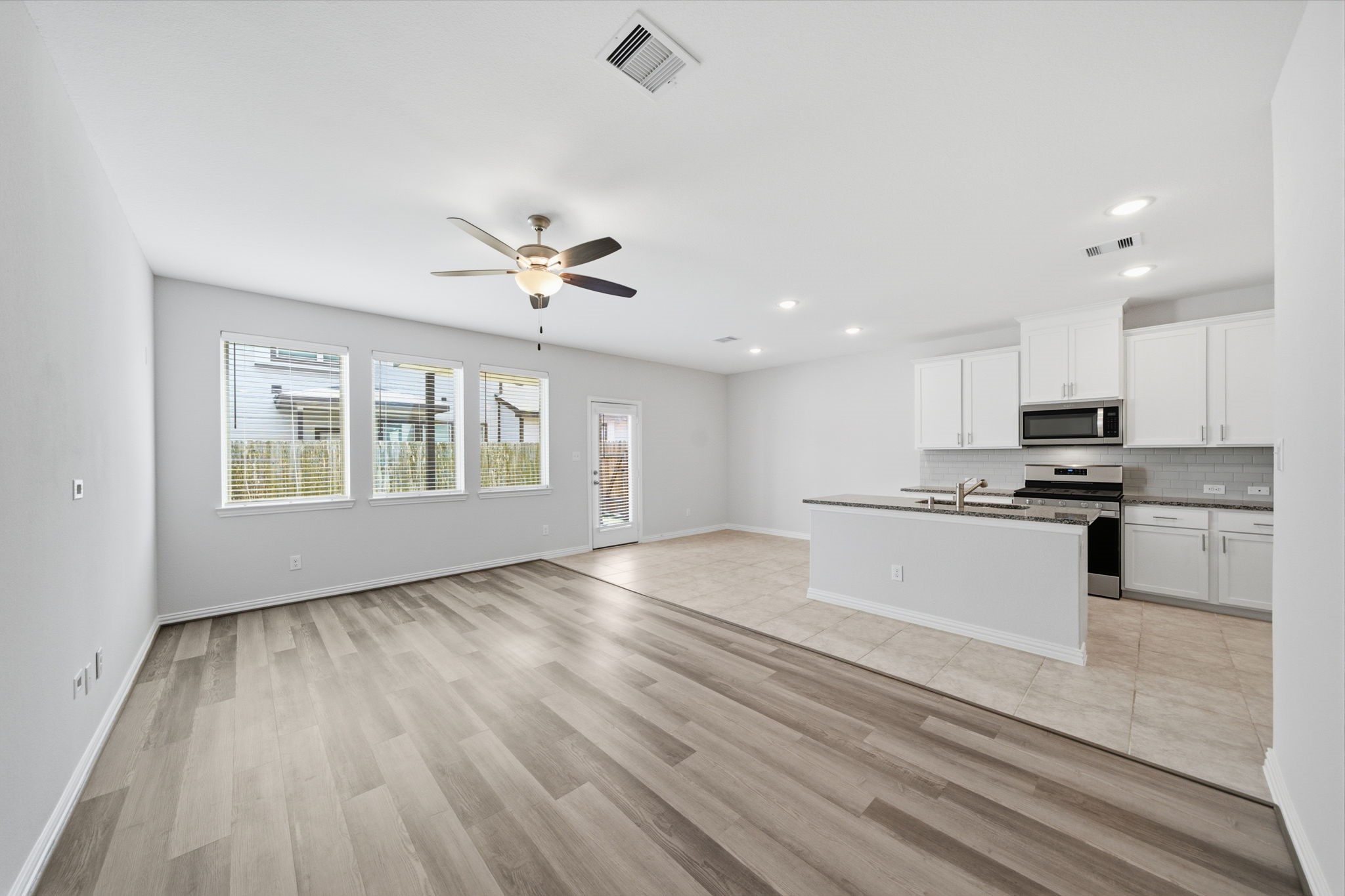 7116 Elgin Street, Pearland, TX 77584 7116 Elgin Street, Pearland, TX 77584