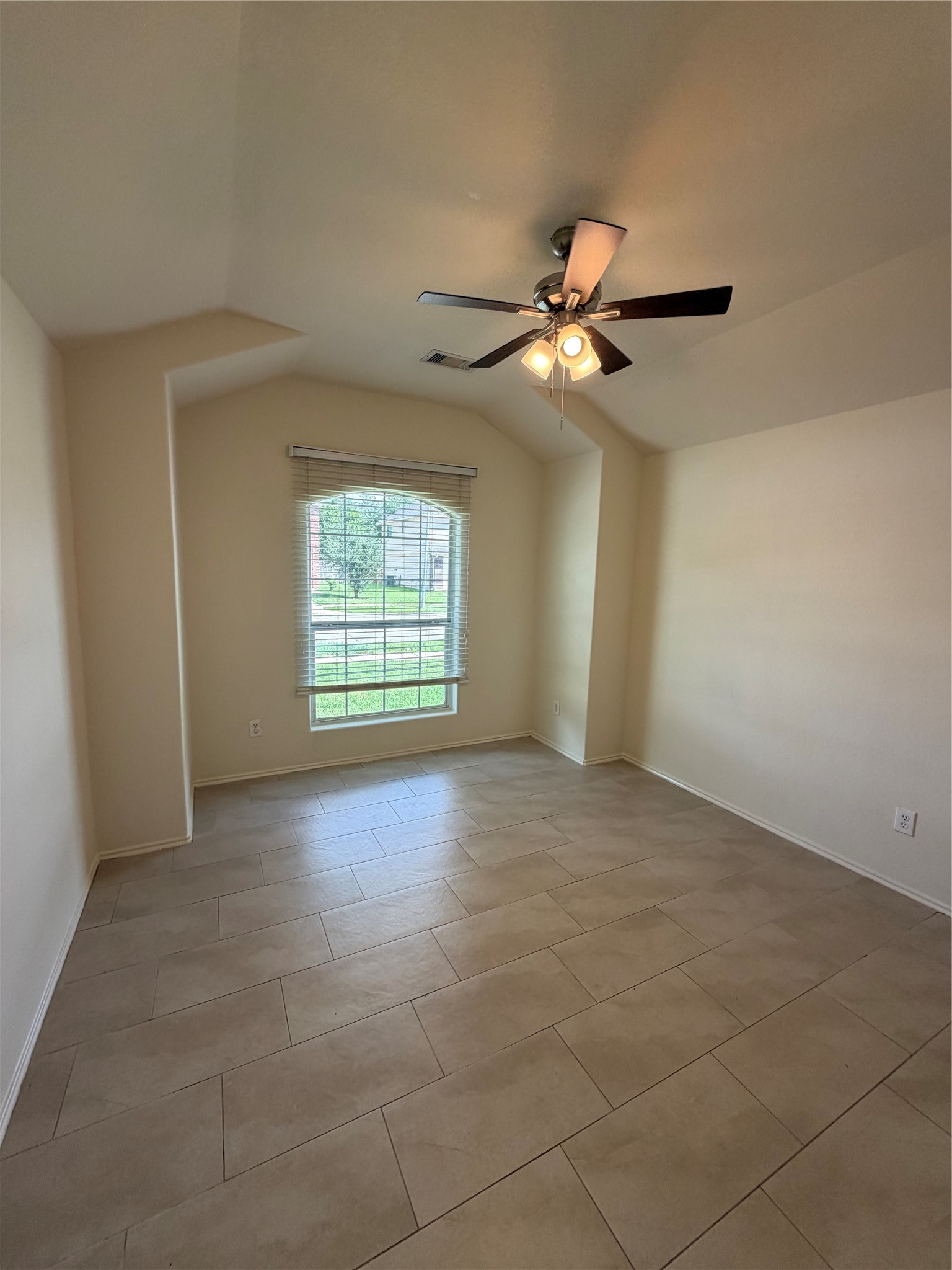 12608 Rio lindo Street, Rosharon, TX 77583