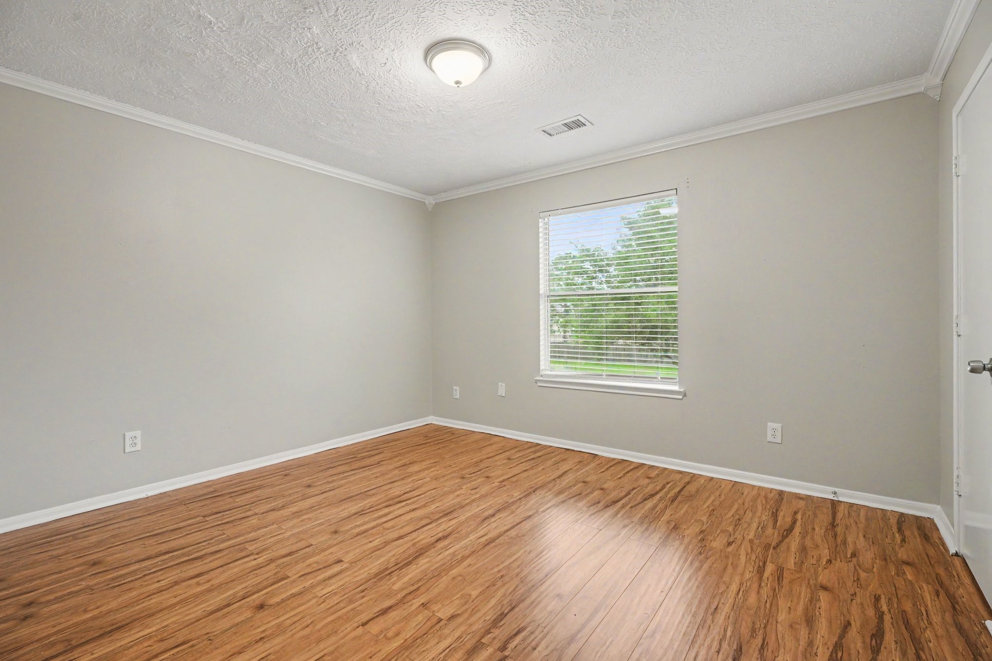 2875 Pebble Canyon Lane, Dickinson, TX 77539