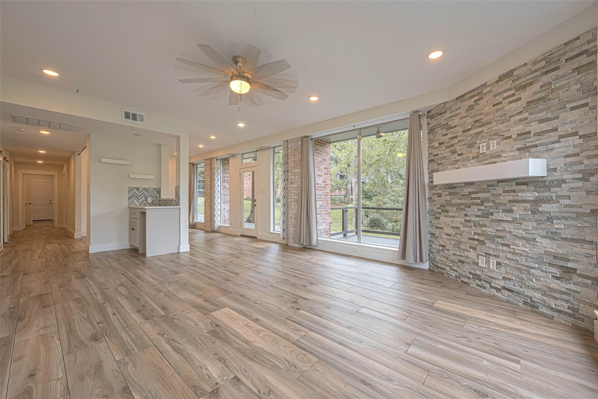 6628 Bayou Glen Road, #6628, Houston, TX 77057