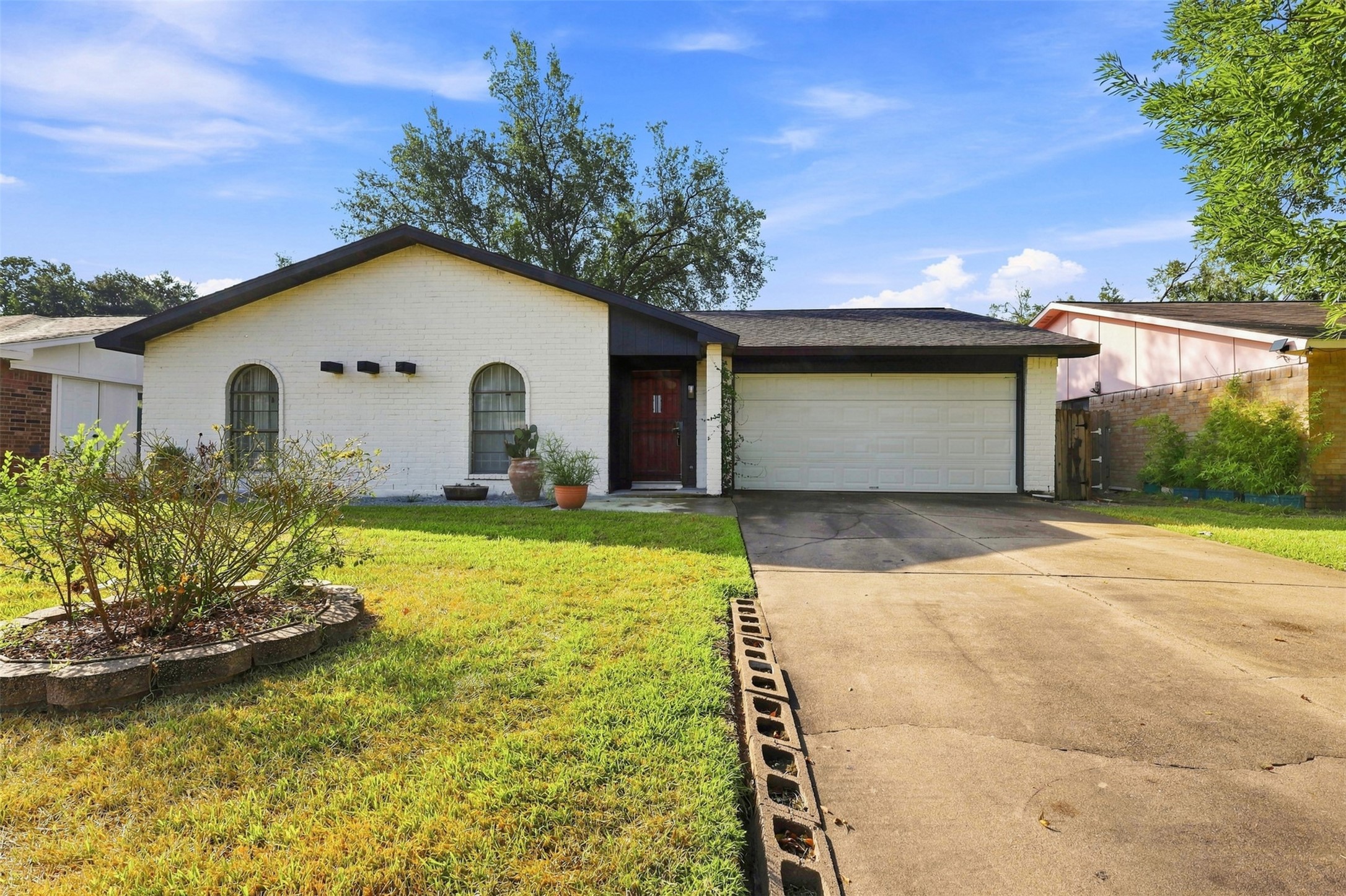 15427 Empanada Drive, Houston, TX 77083 15427 Empanada Drive, Houston, TX 77083