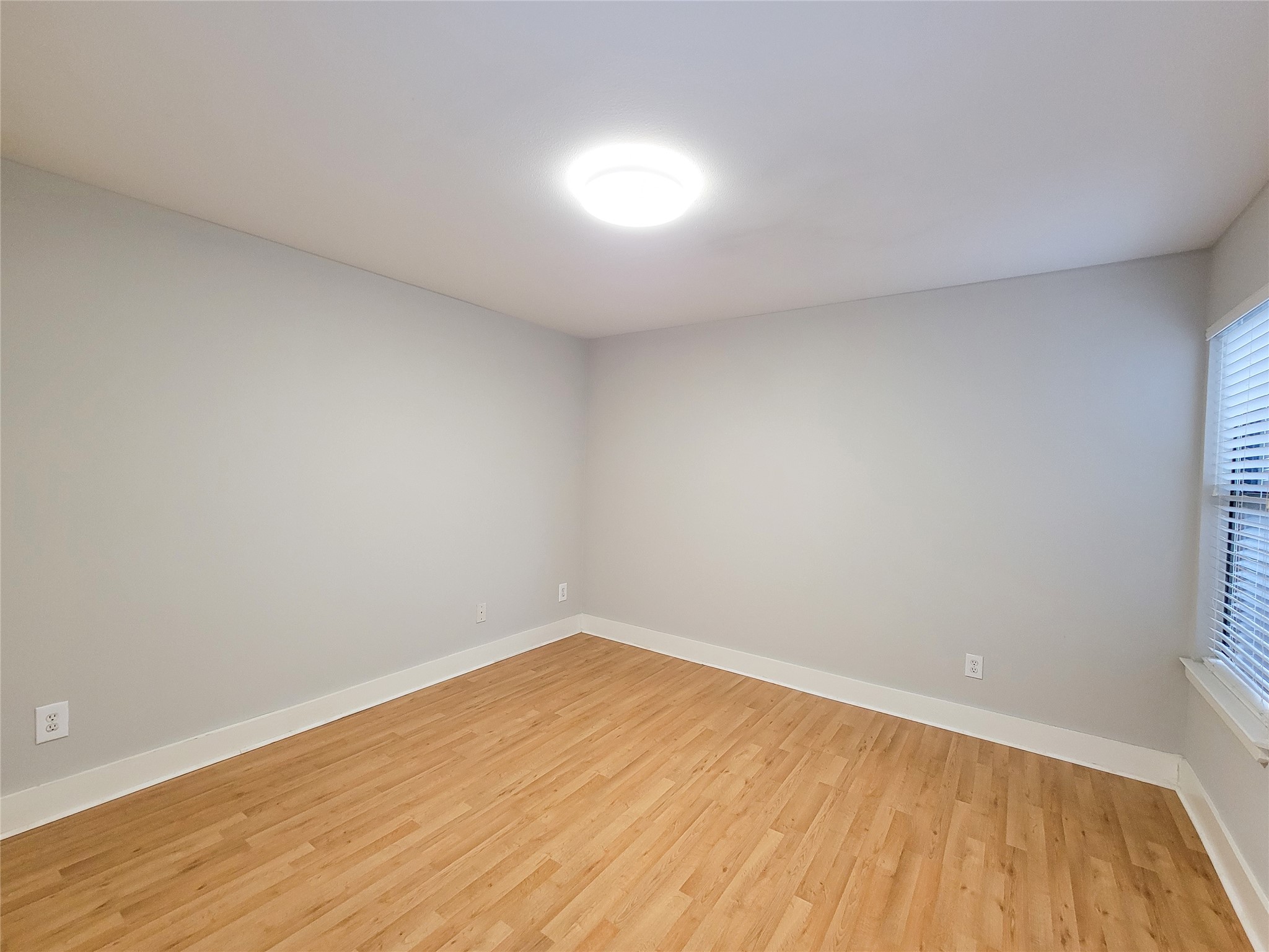 411 West 26th Street, Houston, TX 77008