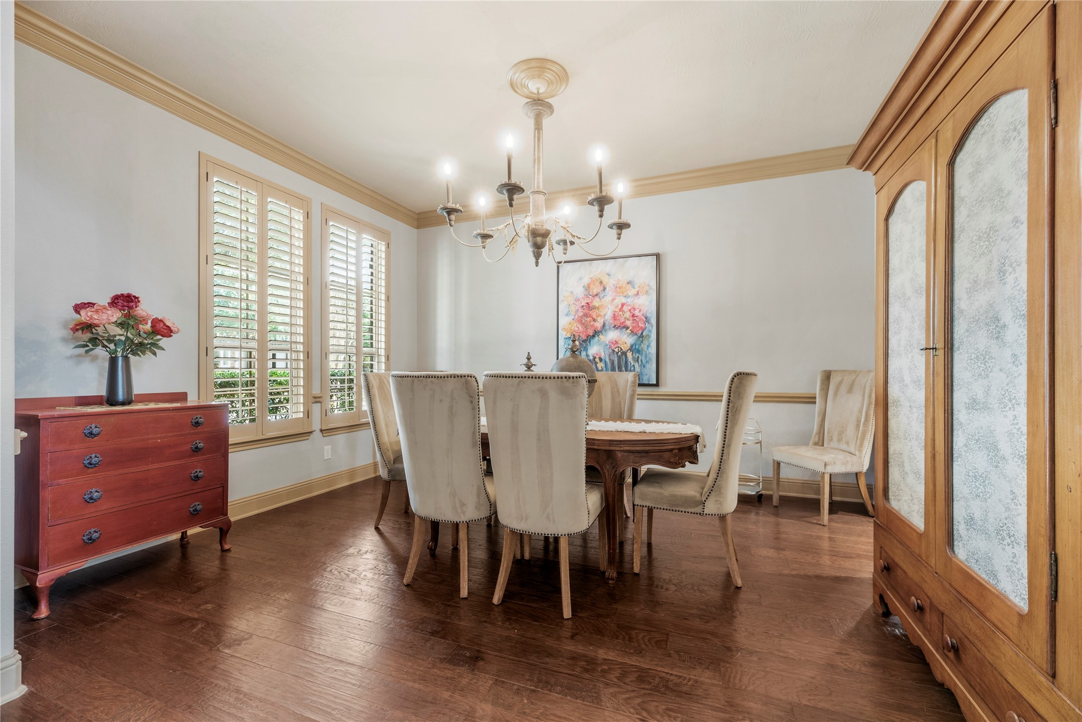 Elegant formal dining room with plenty of space for gatherings.