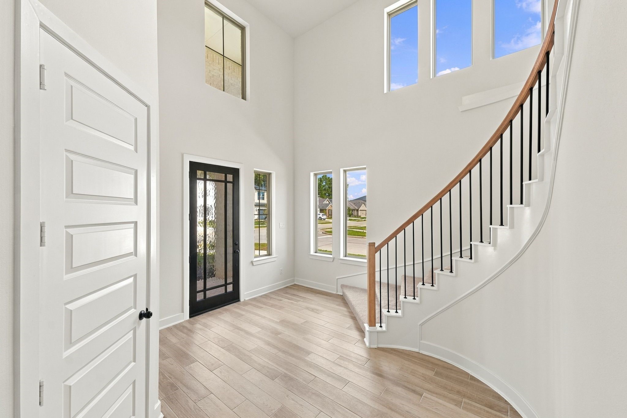 28726 Mount Bonnell Lane, New Caney, TX 77357