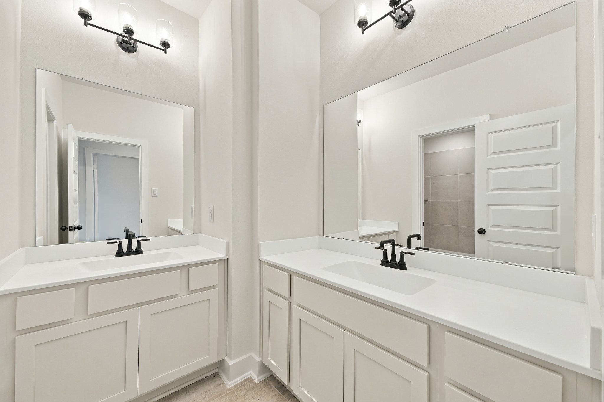 28726 Mount Bonnell Lane, New Caney, TX 77357