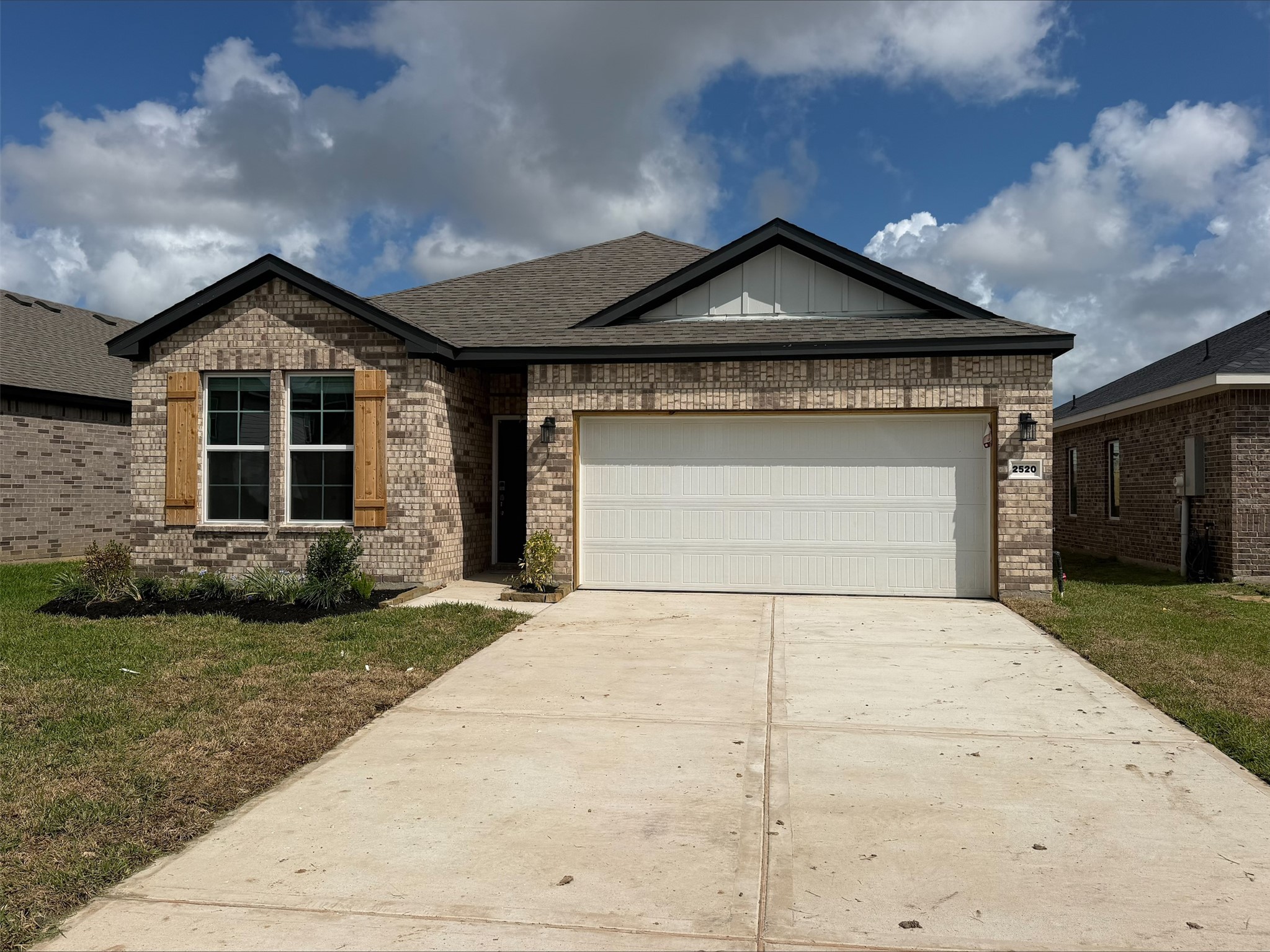 2520 Rose Quartz Drive, Texas City, TX 77591