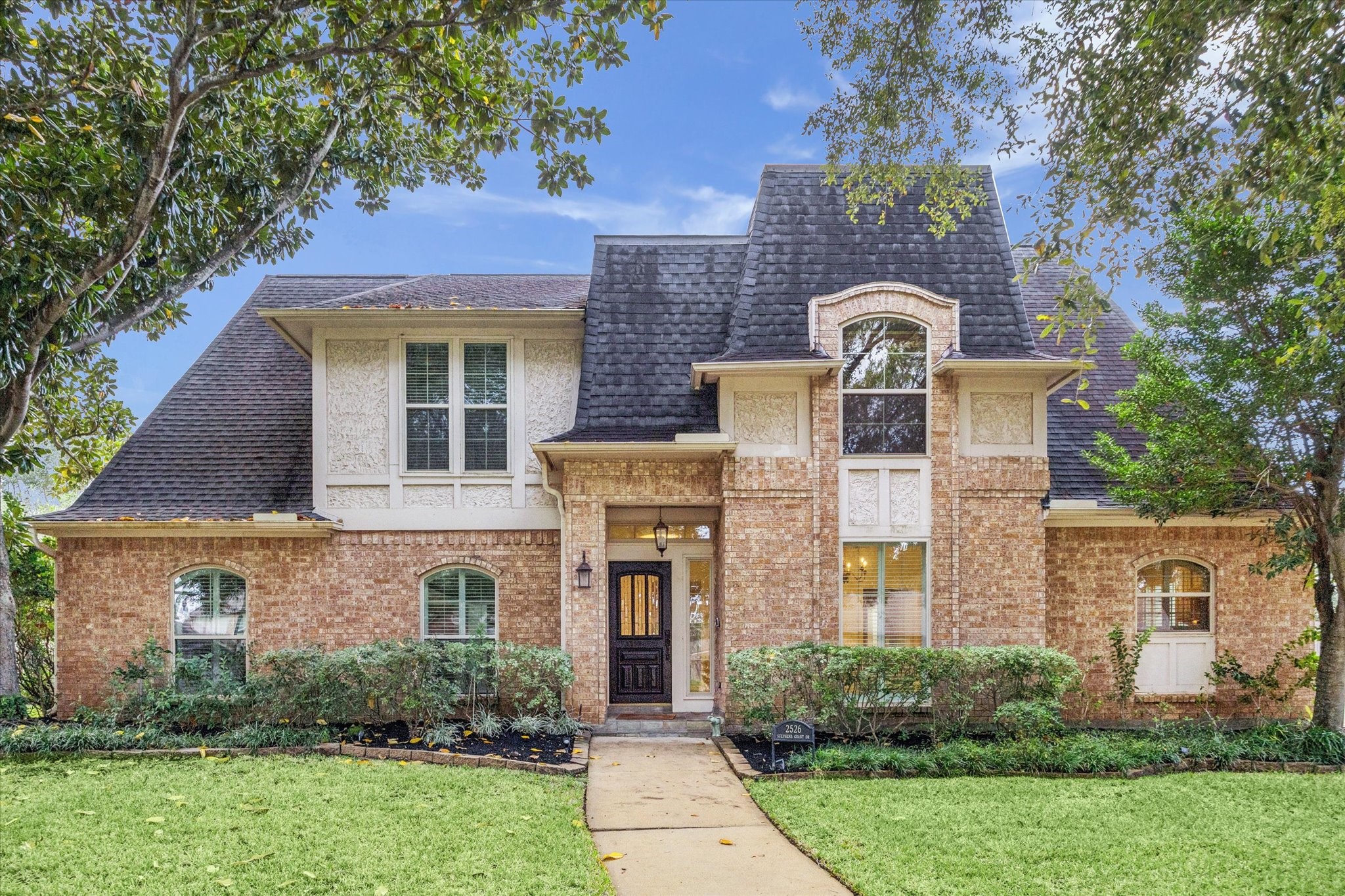 Welcome to 2526 Stephens Grant Drive, a stunning home located in Stephens Grant with its charming brick facade and distinctive double-pane windows. Welcome to 2526 Stephens Grant Drive, a stunning home located in Stephens Grant with its charming brick facade and distinctive double-pane windows.