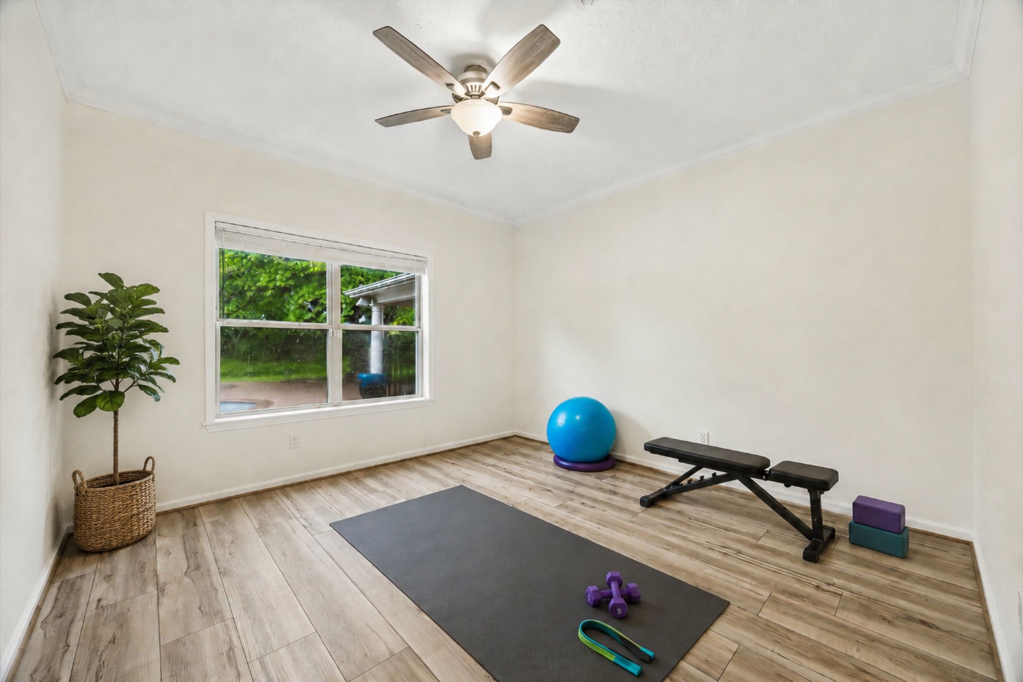 VERSATILE FLEX ROOM LOCATED WITHIN THE PRIMARY SUITEIDEAL FOR A NURSERY, HOME GYM, ART STUDIO, PRIVATE OFFICE, OR QUIET RETREAT.