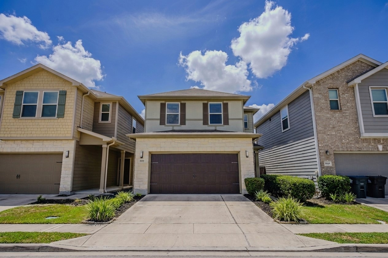 8609 Cedar Brook Point Drive, Houston, TX 77080 8609 Cedar Brook Point Drive, Houston, TX 77080