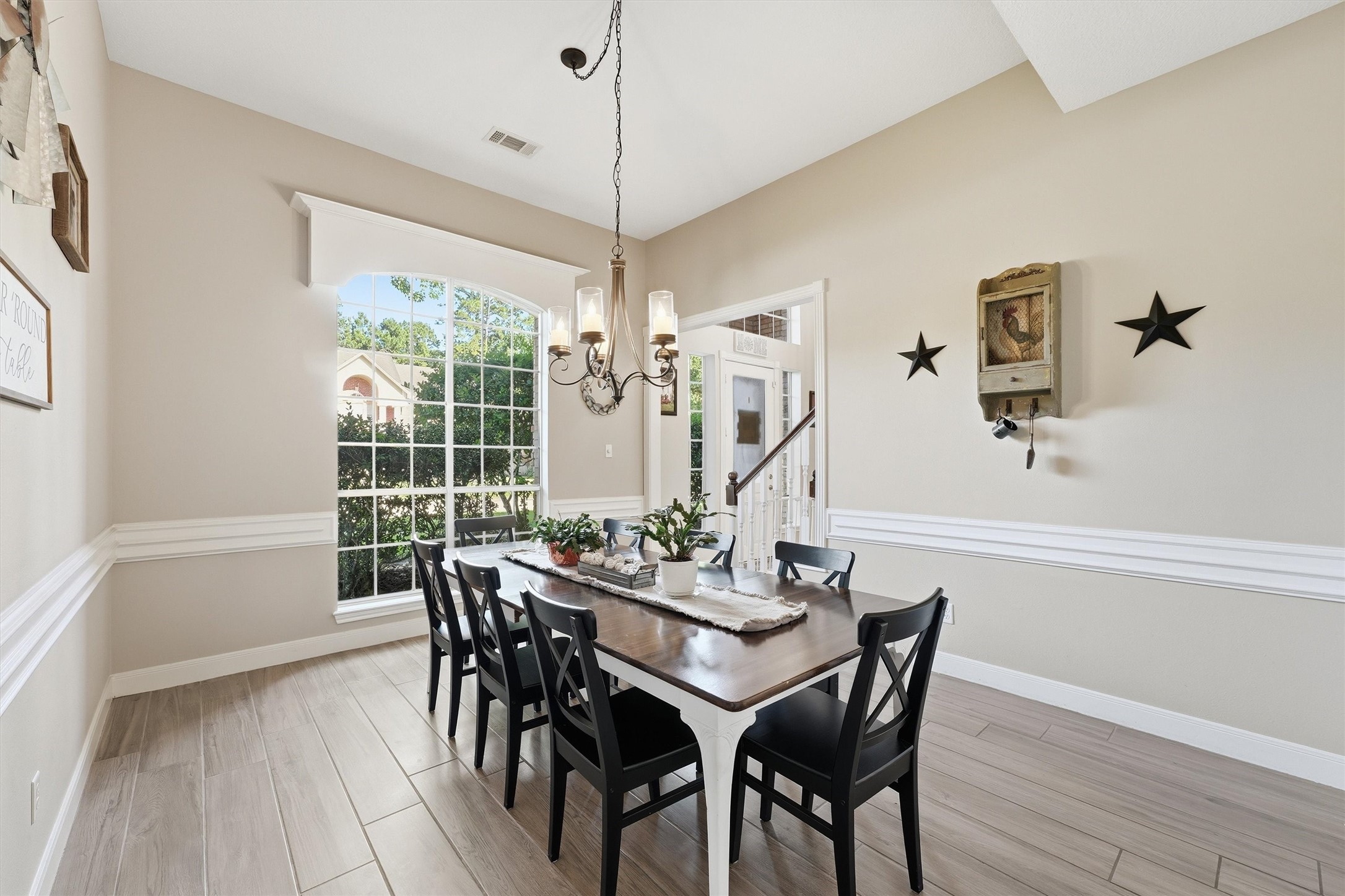 5819 Rocky Brook Drive, Houston, TX 77345 5819 Rocky Brook Drive, Houston, TX 77345