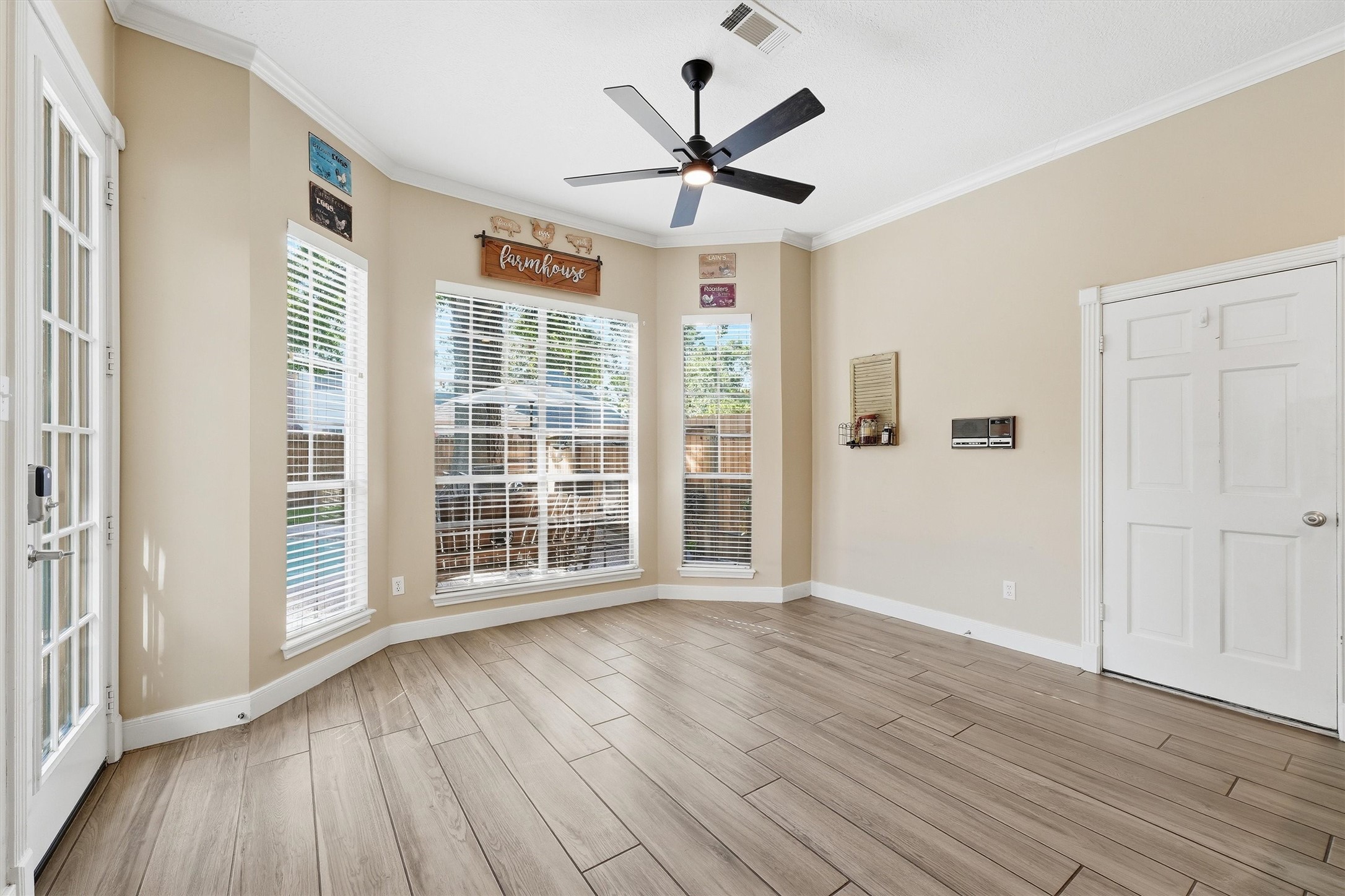 5819 Rocky Brook Drive, Houston, TX 77345