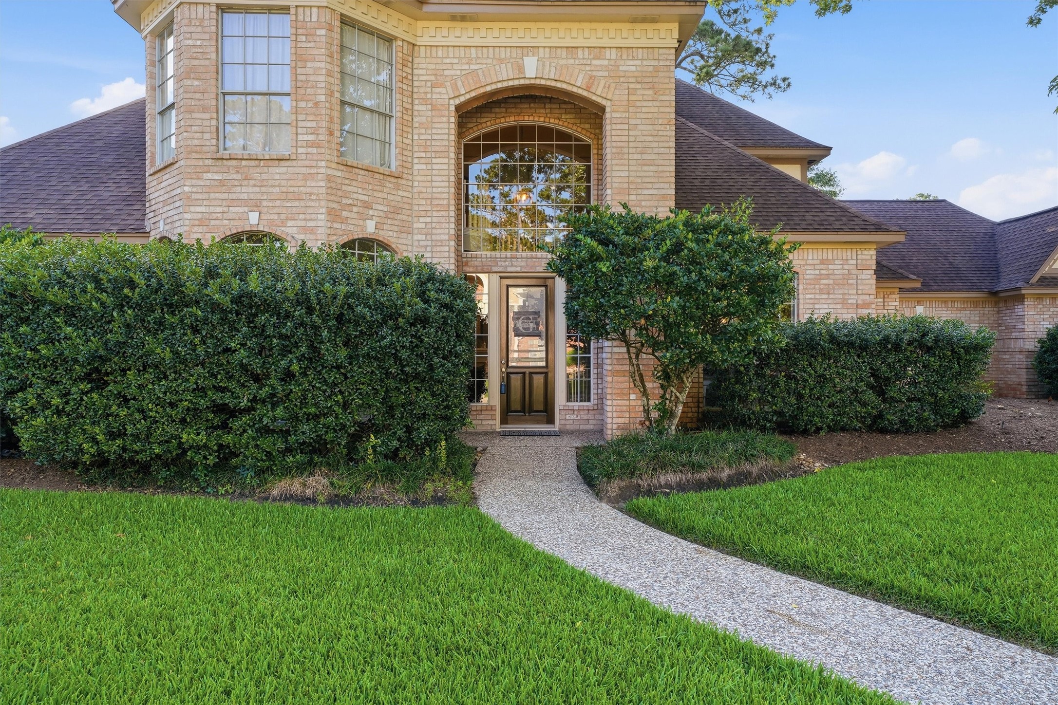 5819 Rocky Brook Drive, Houston, TX 77345 5819 Rocky Brook Drive, Houston, TX 77345