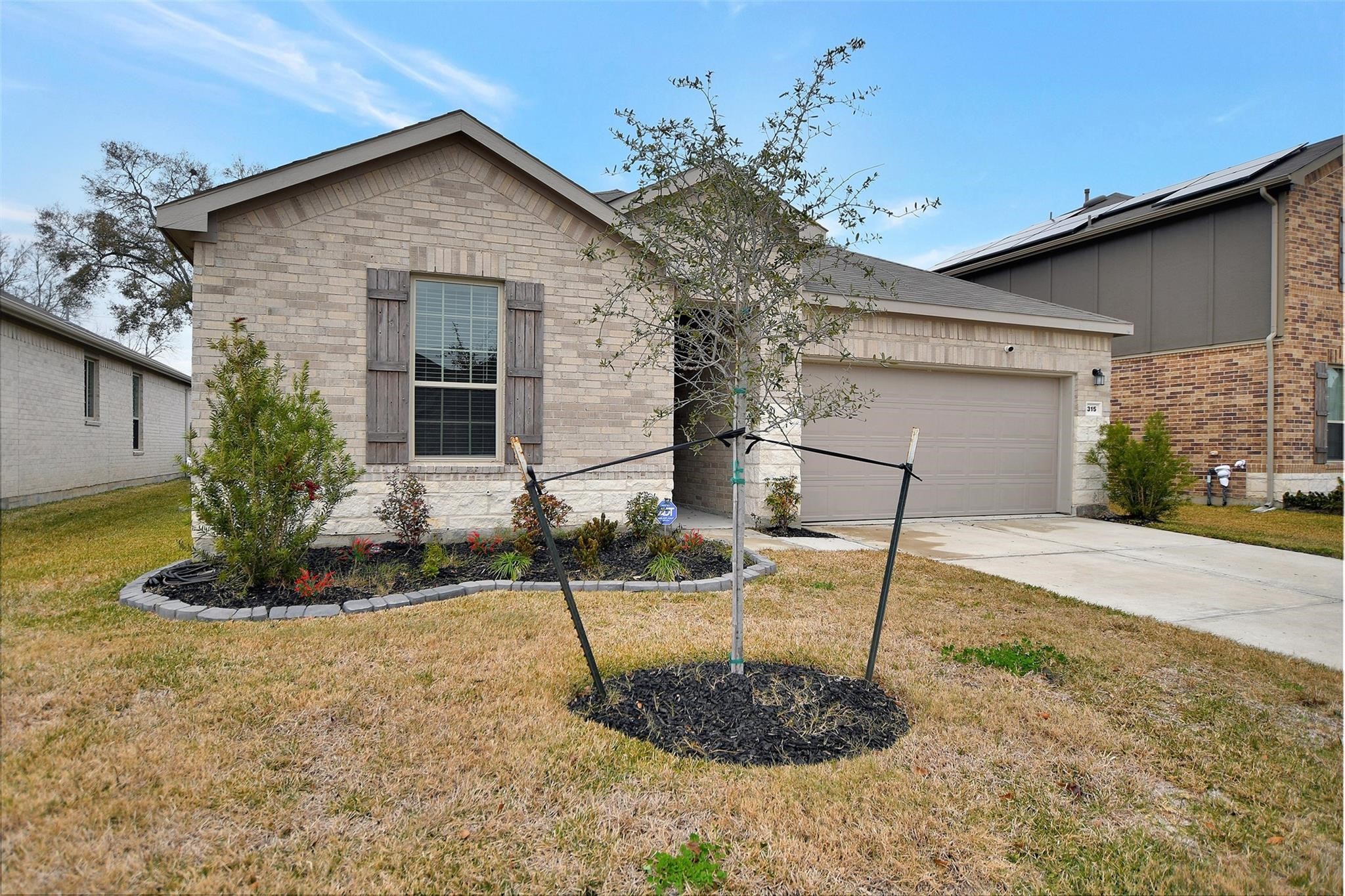 315 Appaloosa Drive, Alvin, TX 77511