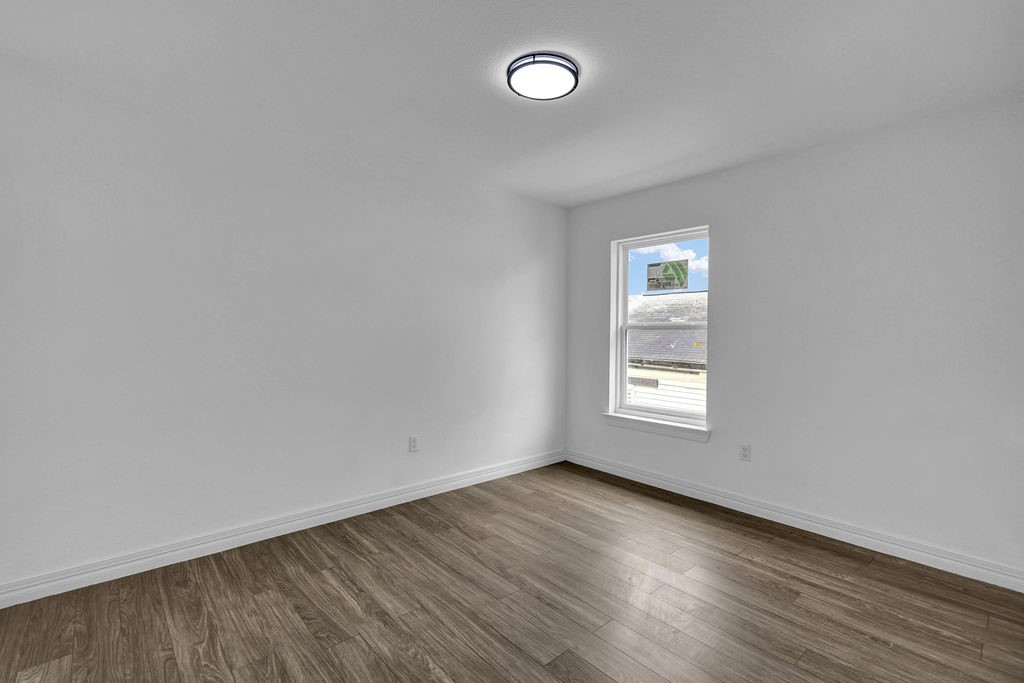 5306 Avenue M 1/2, Galveston, TX 77551