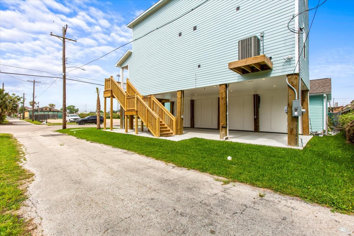 3211 Avenue K, Galveston, TX 77550